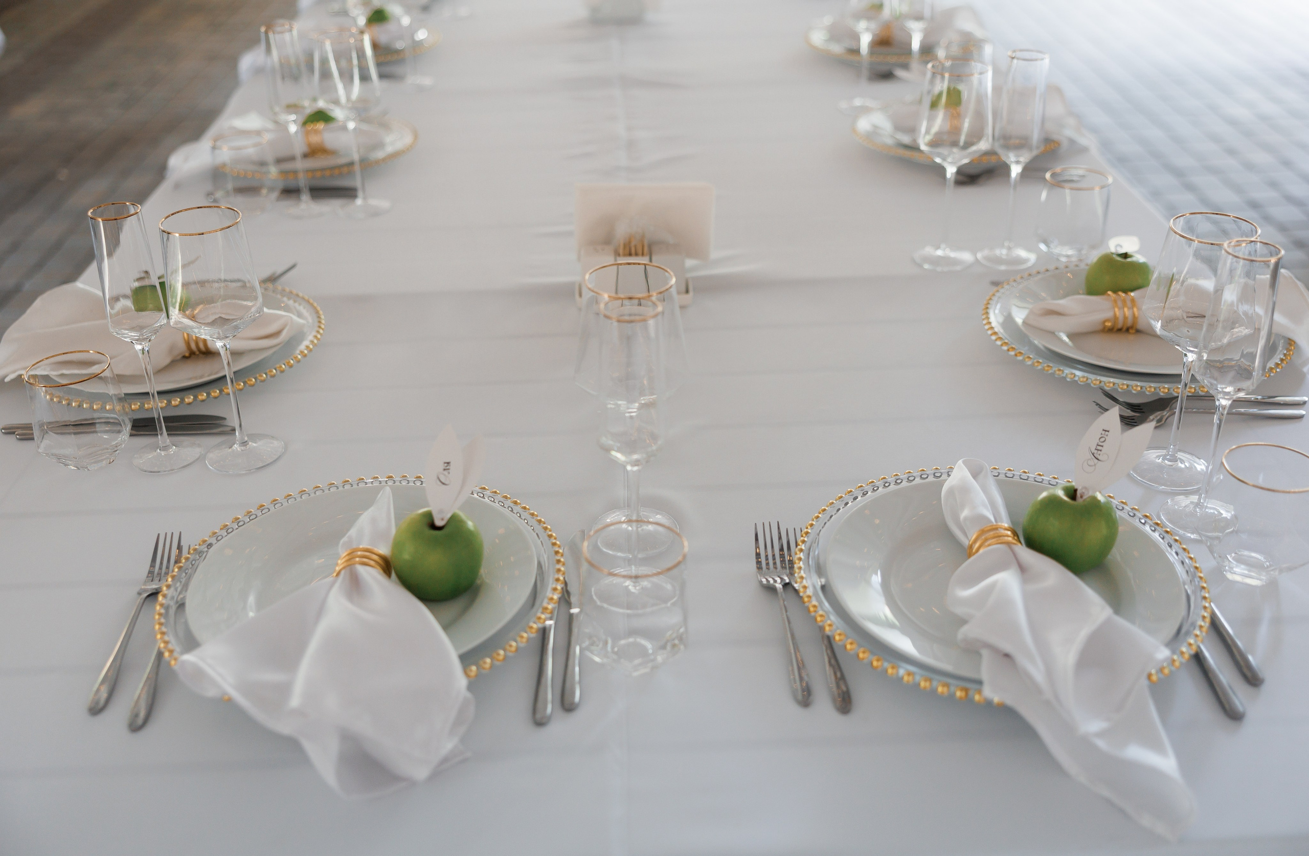 Весільний фотограф Запоріжжя — ранкові збори нареченої • Wedding photographer Kyiv elegant bridal portrait • Фотограф Дніпро. Wedding Photographer in Ukraine & Europe | Elena Marshall