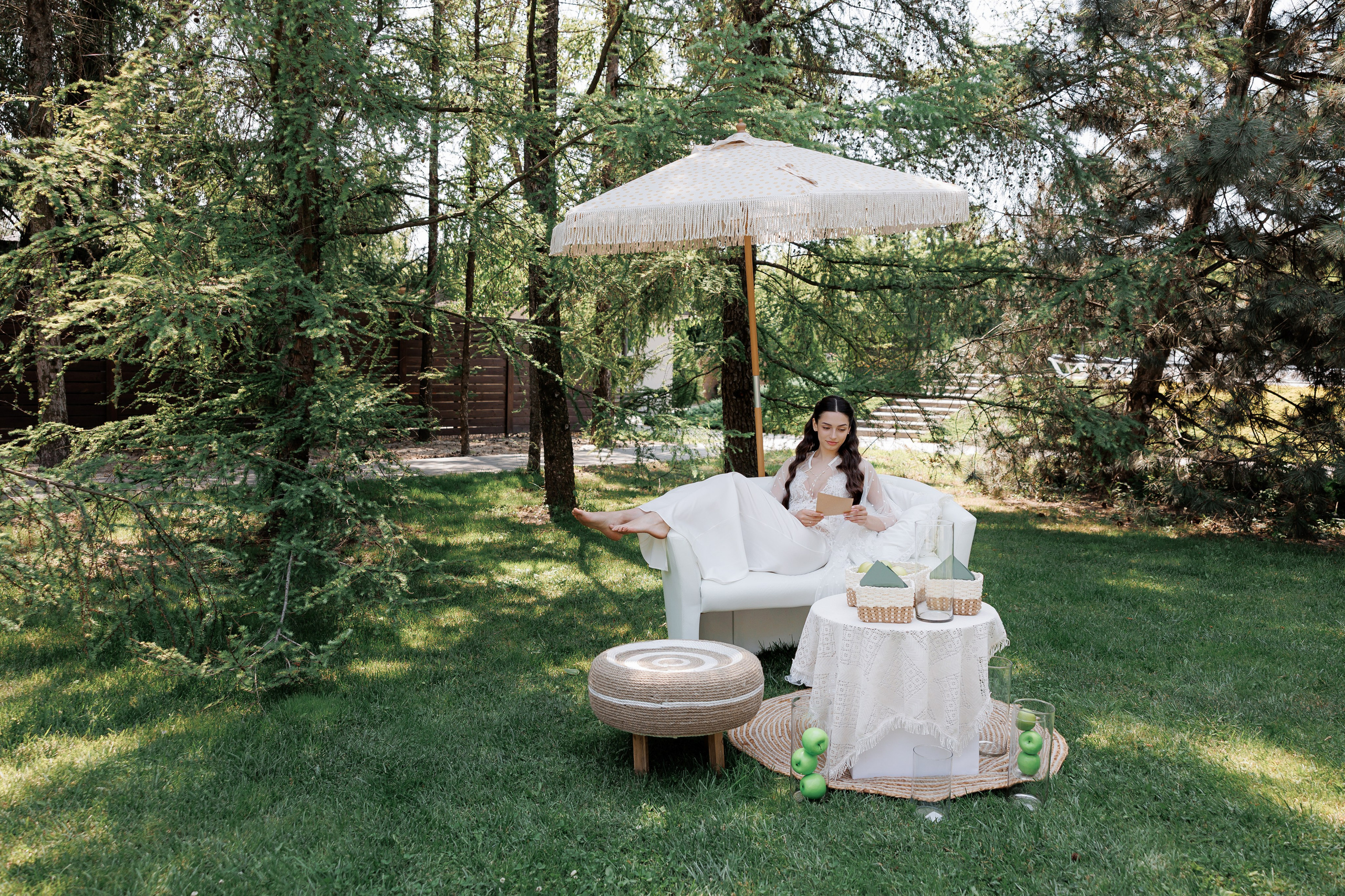 Весільний фотограф Запоріжжя — ранкові збори нареченої • Wedding photographer Kyiv elegant bridal portrait • Фотограф Дніпро. Wedding Photographer in Ukraine & Europe | Elena Marshall