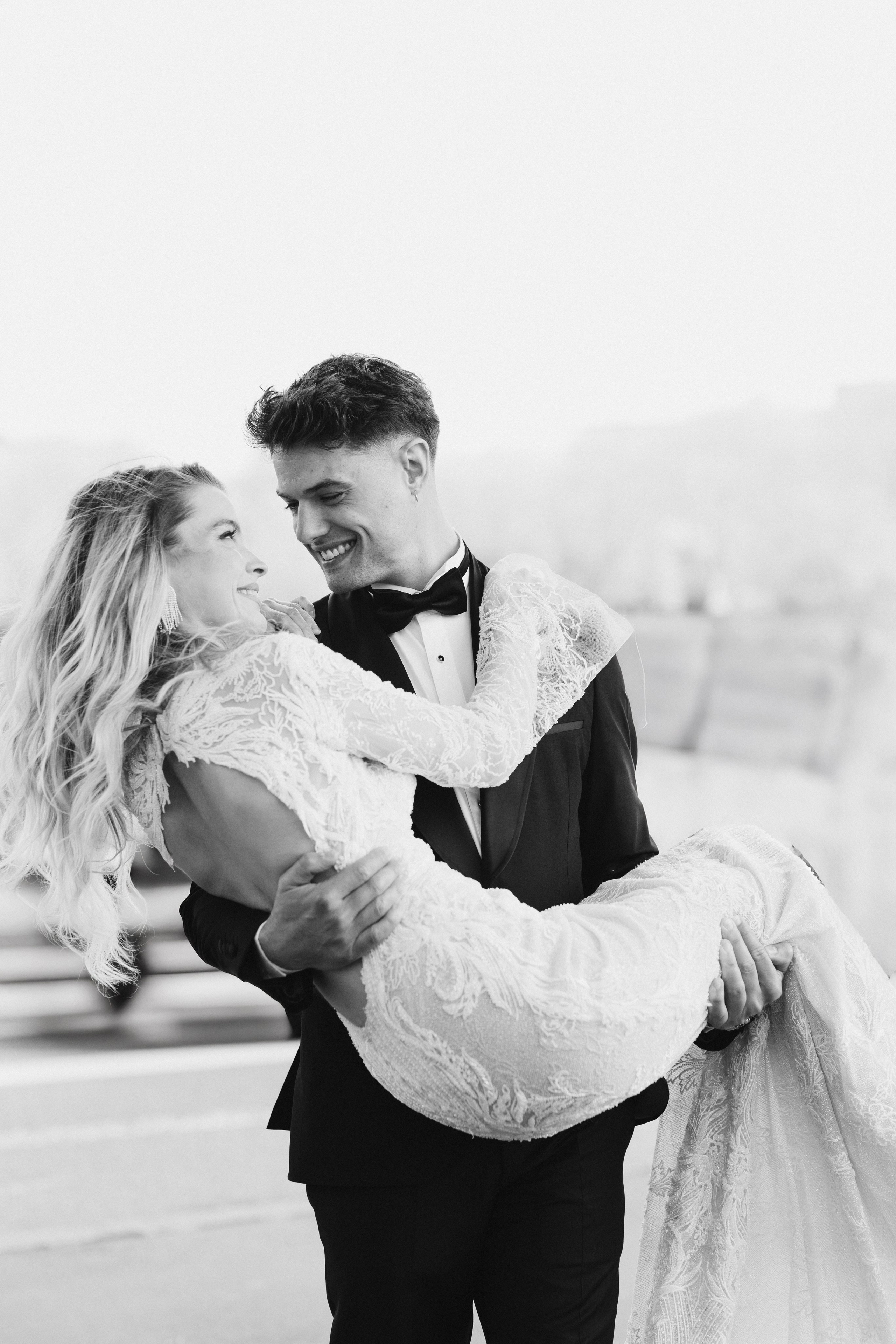 engagement wedding photographer Italy Paris