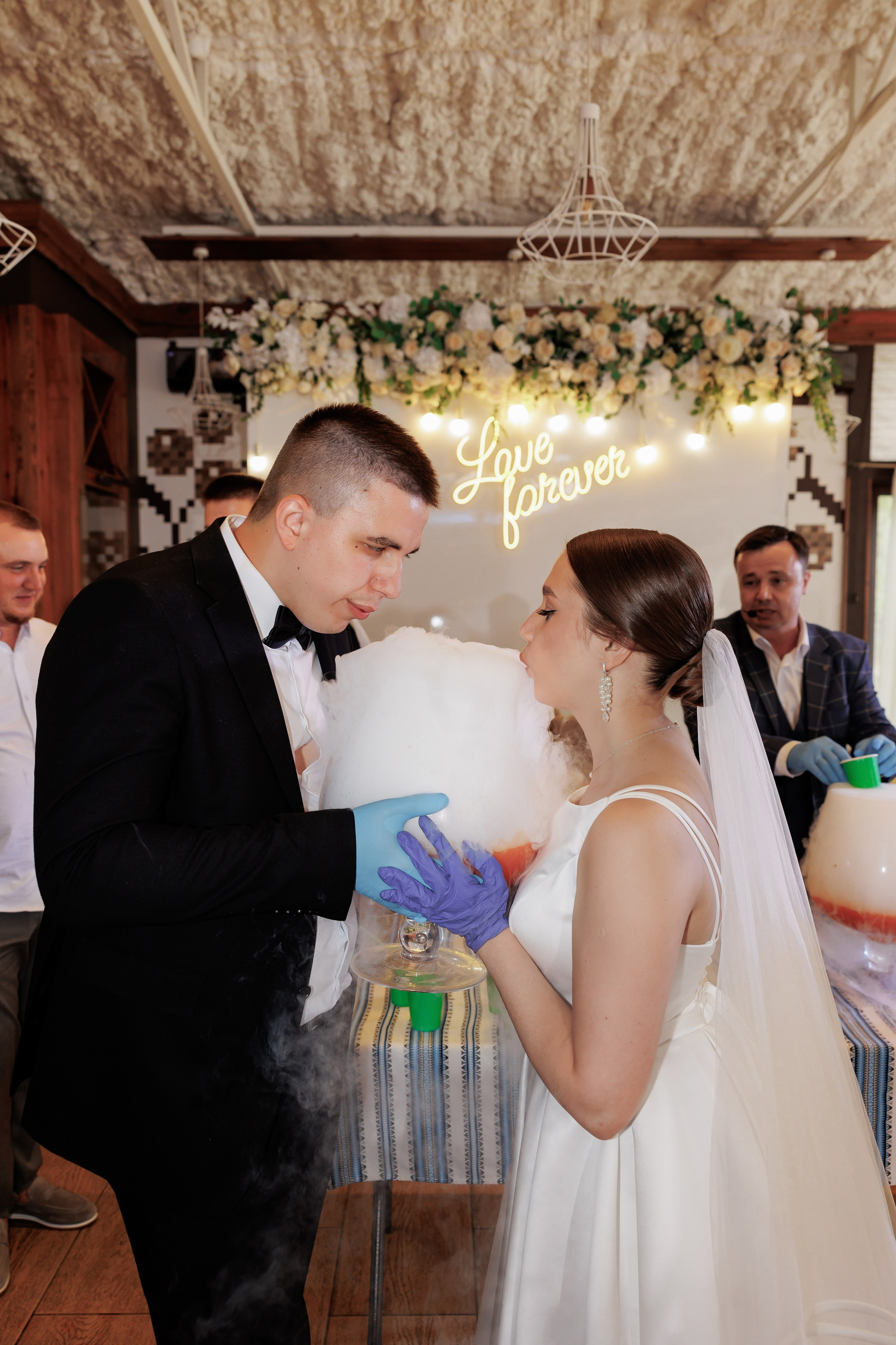 Настя и Олег. Свадебный и портретный фотограф в Запорожье Украина Elena Marshall