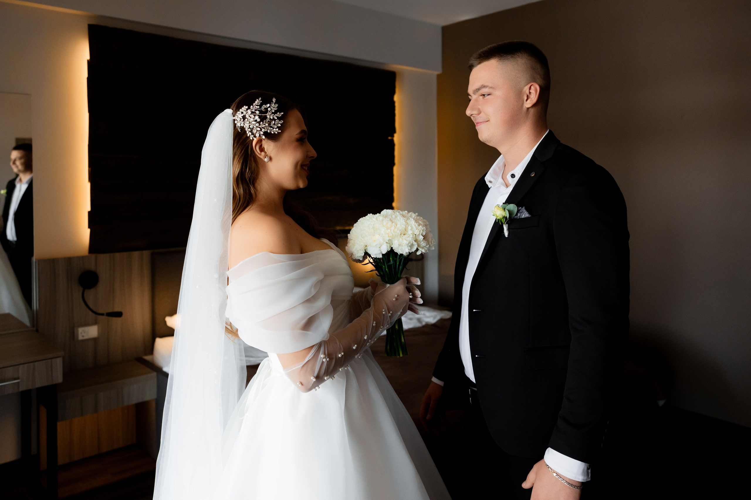 Настя и Влад. Свадебный и портретный фотограф в Запорожье Украина Elena Marshall