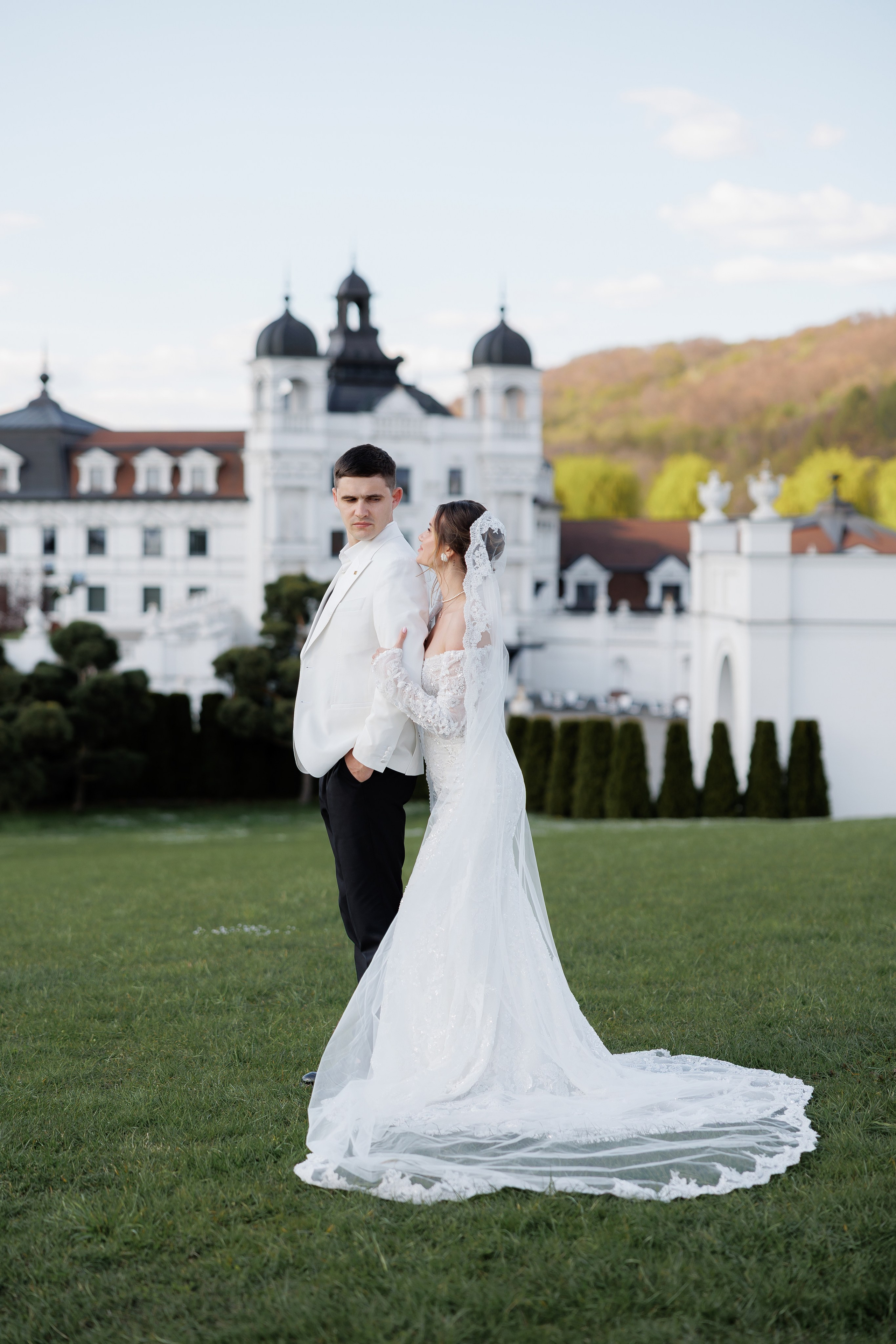 Diana & Alan. Wedding Photographer in Ukraine & Europe | Elena Marshall