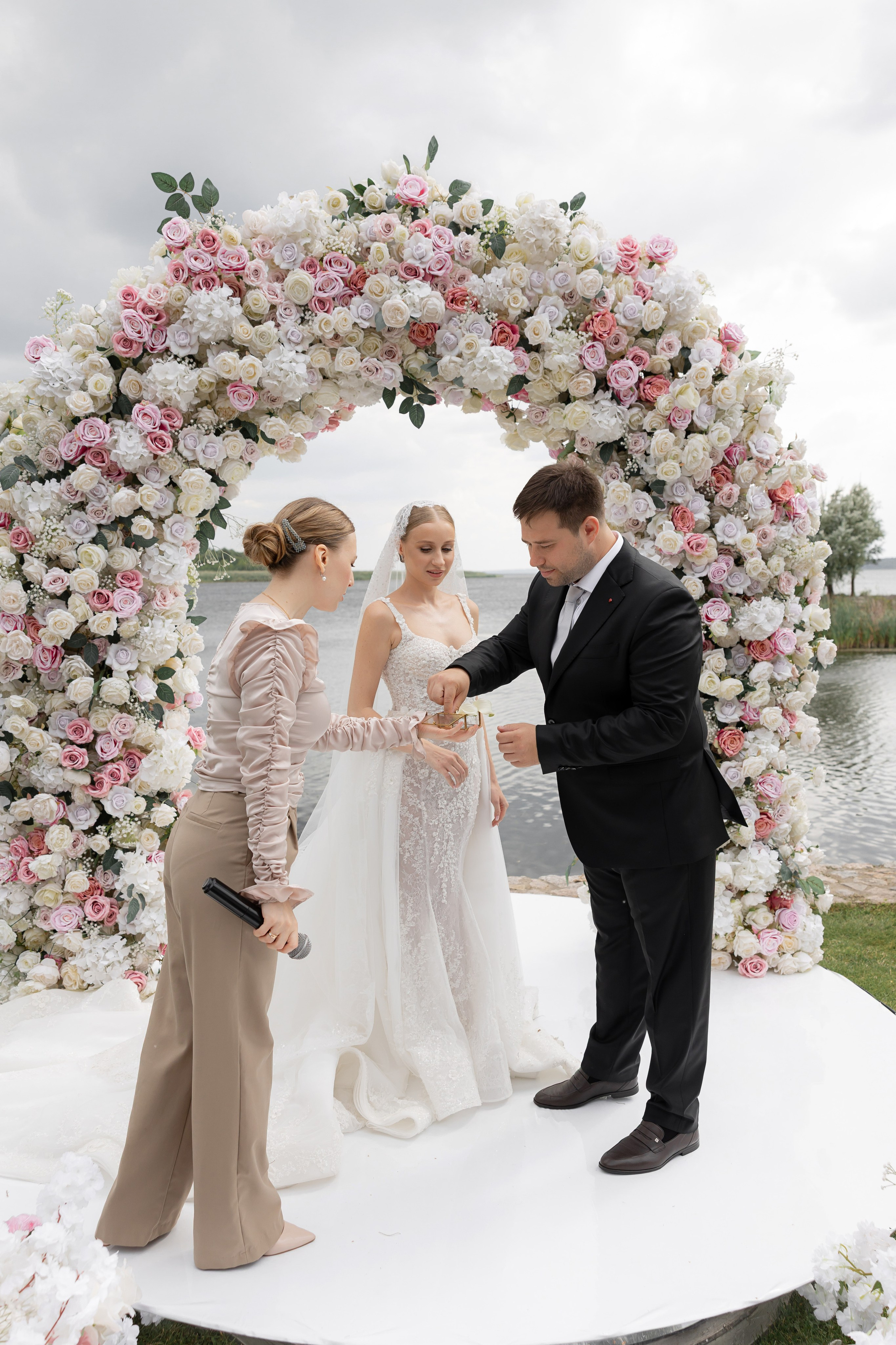 Alexandra & Victor. Wedding Photographer in Ukraine & Europe | Elena Marshall
