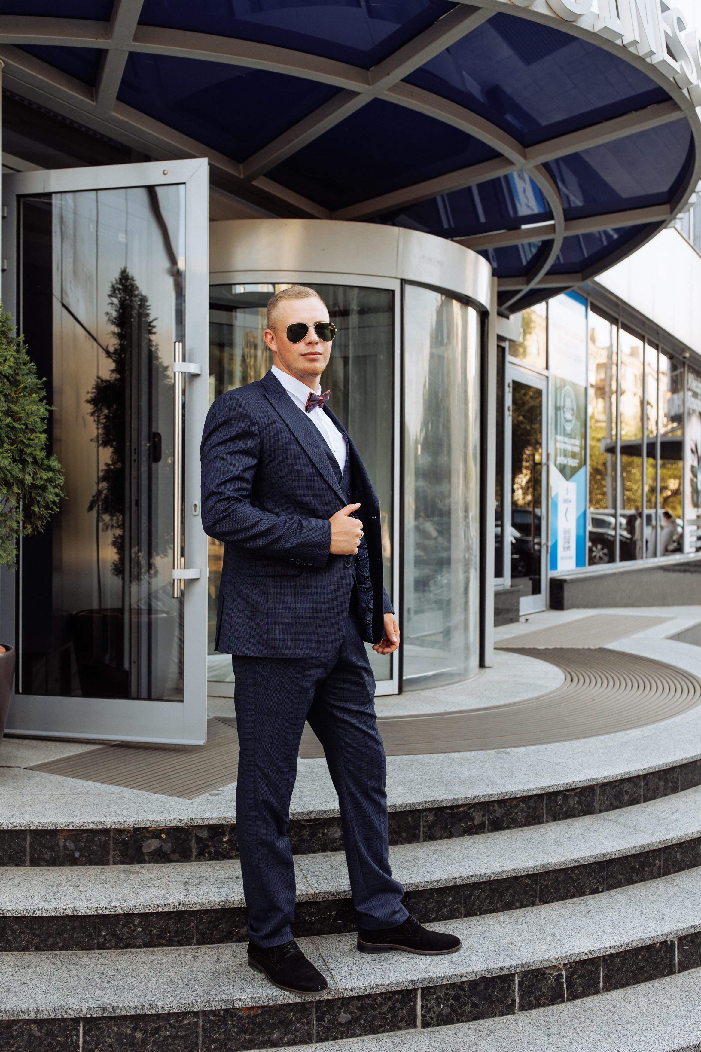 Алина и Артем. Свадебный и портретный фотограф в Запорожье Украина Elena Marshall