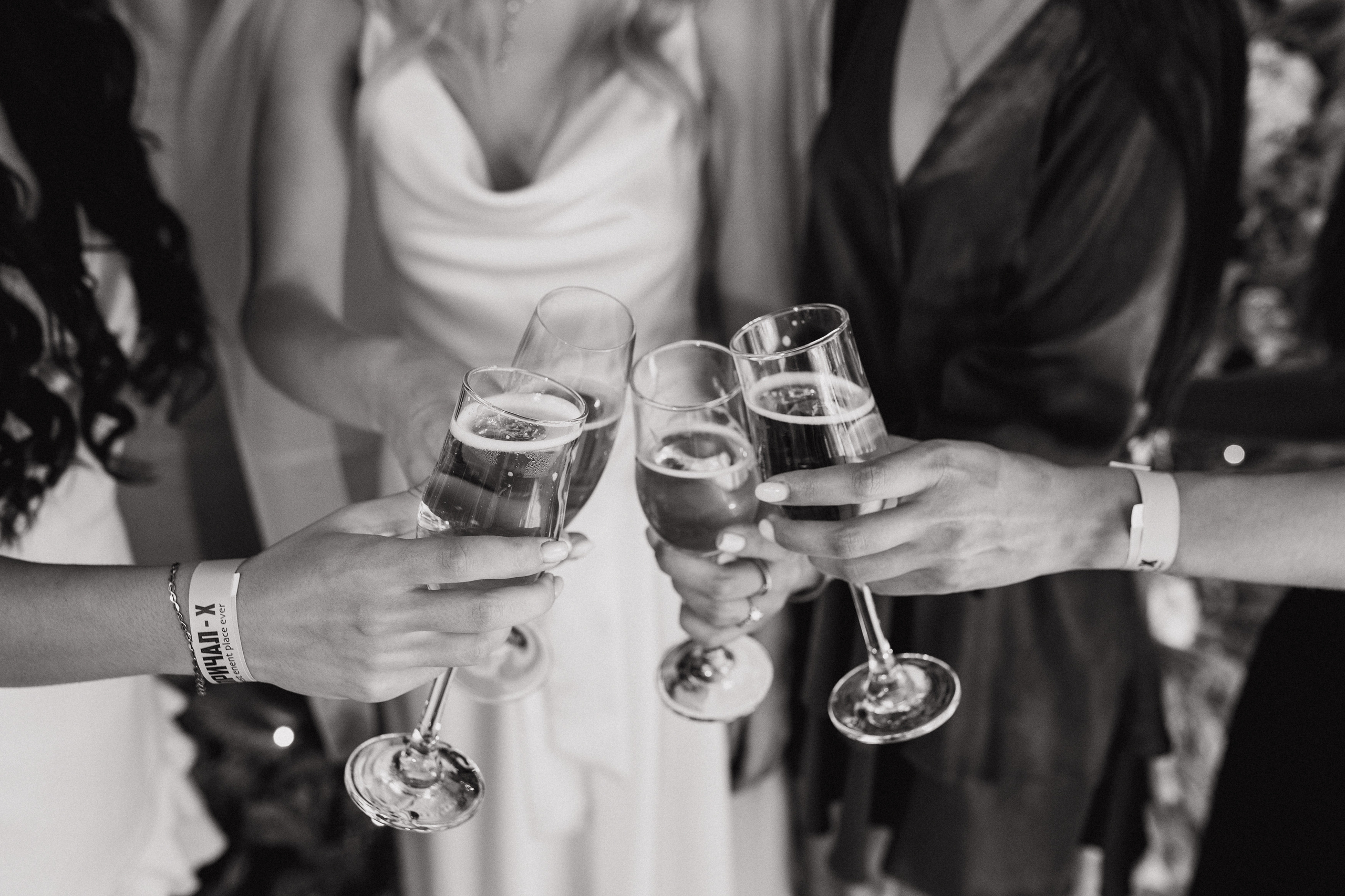 Дарья и Максим (выездная церемония). Свадебный и портретный фотограф в Запорожье Украина Elena Marshall