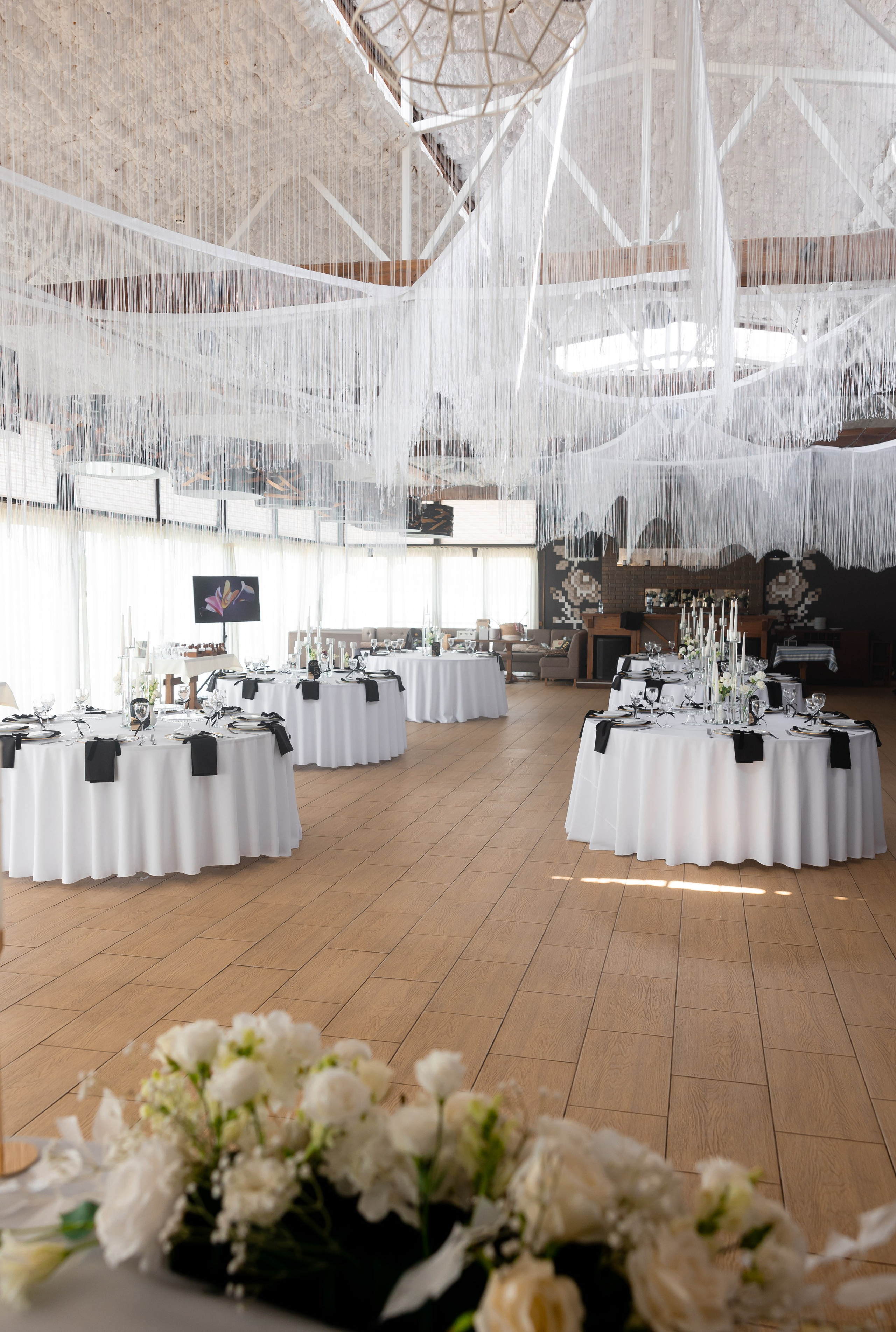 Весільна зйомка, фотосессія весілля, весільний фотограф. Свадебный и портретный фотограф в Запорожье Украина Elena Marshall