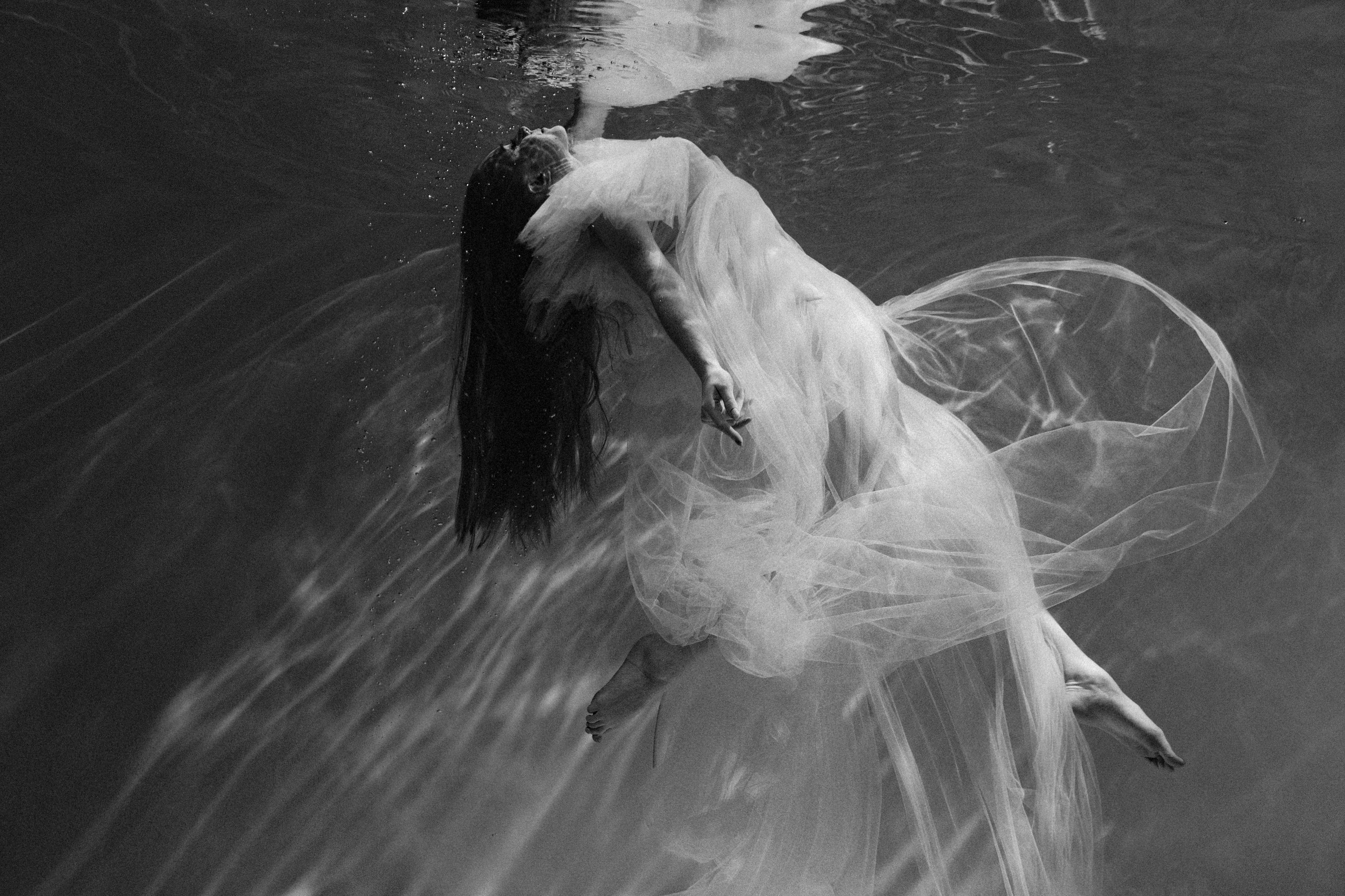 Подводная фотосессия. Свадебный и портретный фотограф в Запорожье Украина Elena Marshall