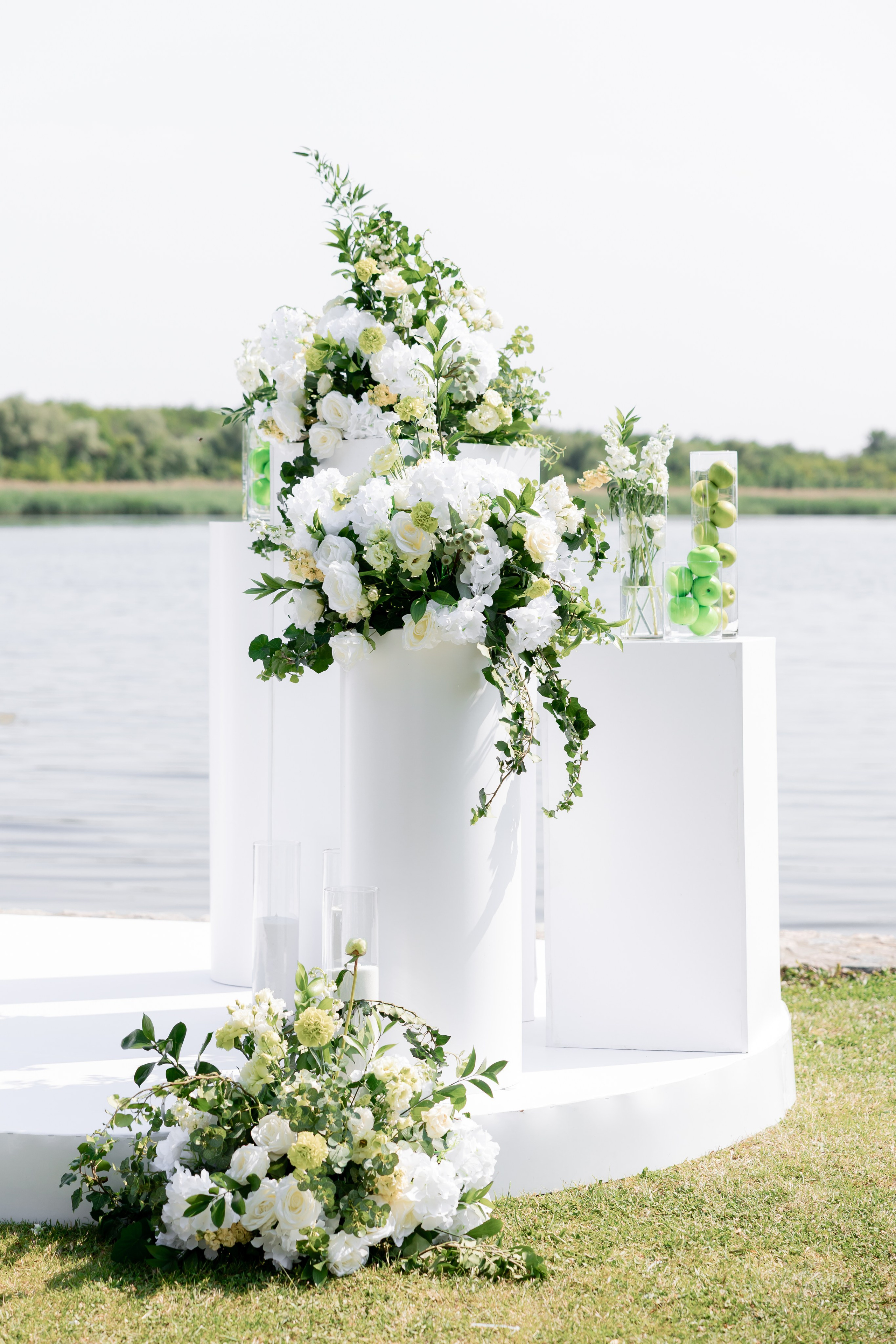 Весільний фотограф Запоріжжя — ранкові збори нареченої • Wedding photographer Kyiv elegant bridal portrait • Фотограф Дніпро. Wedding Photographer in Ukraine & Europe | Elena Marshall