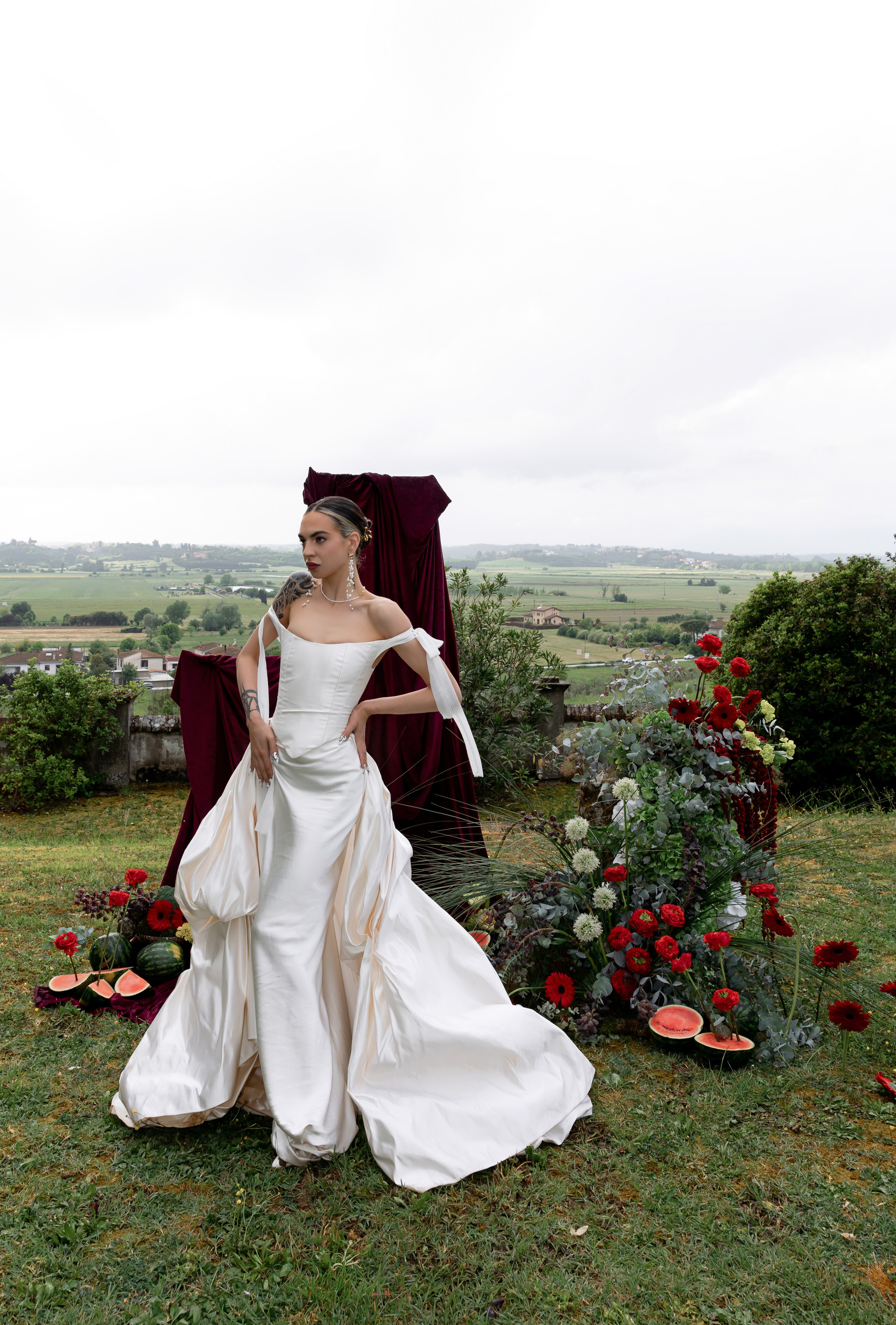 Intimate wedding moments of a stylish couple during a luxury Tuscany editorial. Wedding Photographer in Ukraine & Europe | Elena Marshall