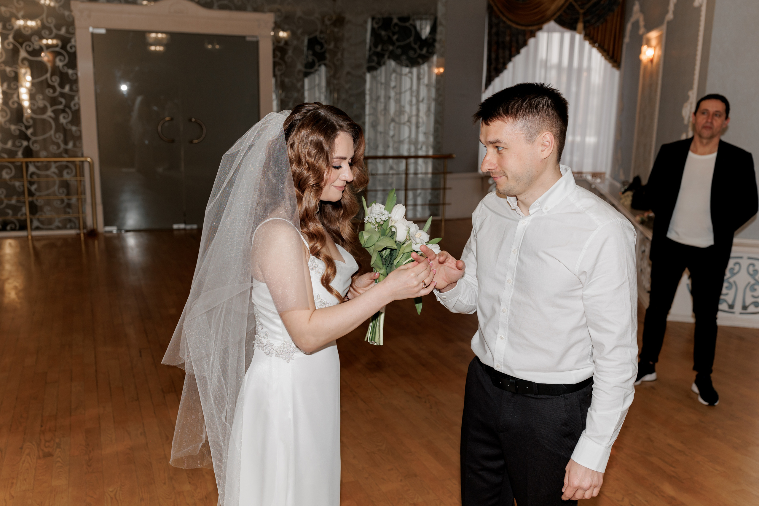 Яна и Богдан. Свадебный и портретный фотограф в Запорожье Украина Elena Marshall