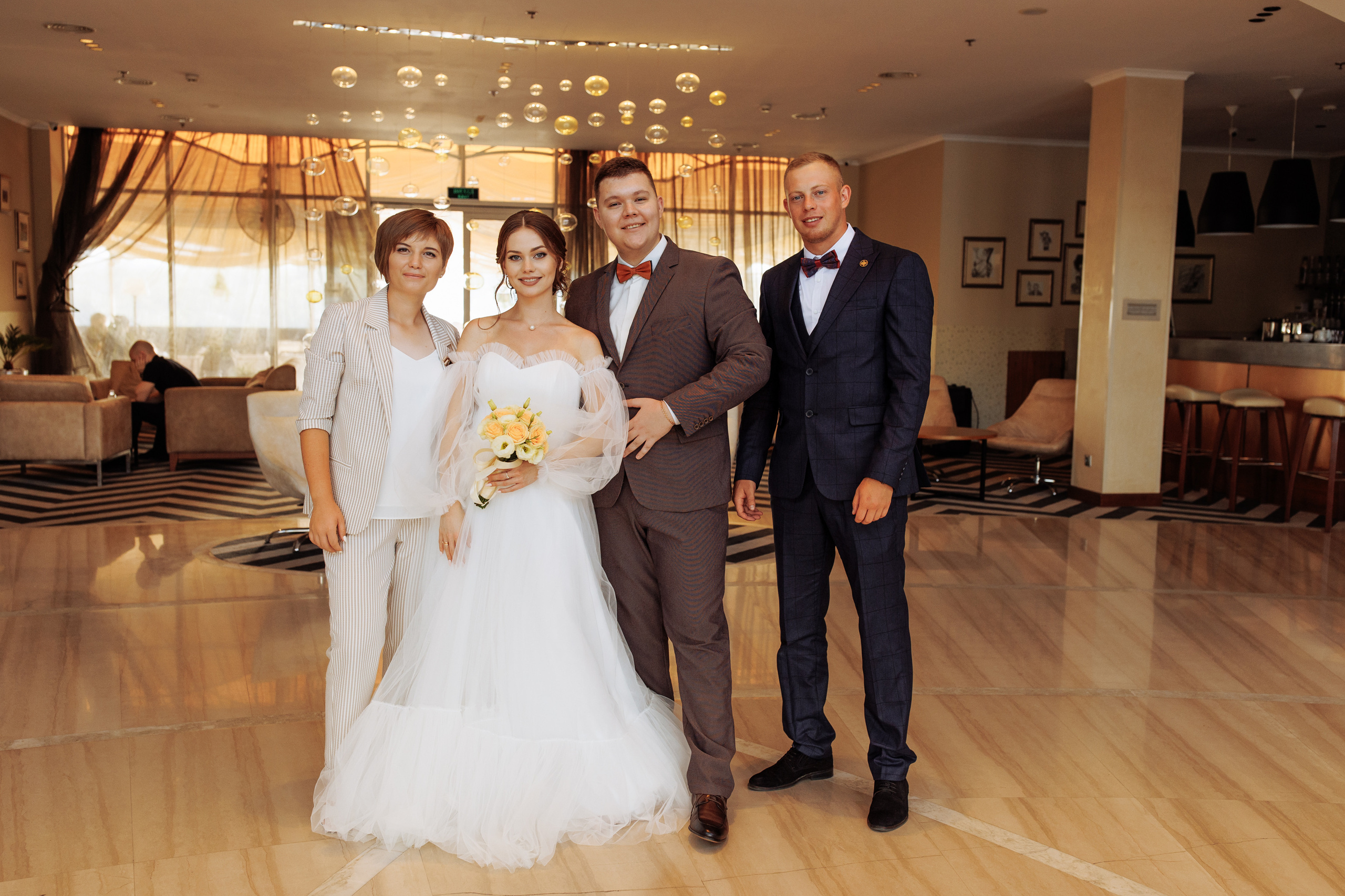 Алина и Артем. Свадебный и портретный фотограф в Запорожье Украина Elena Marshall