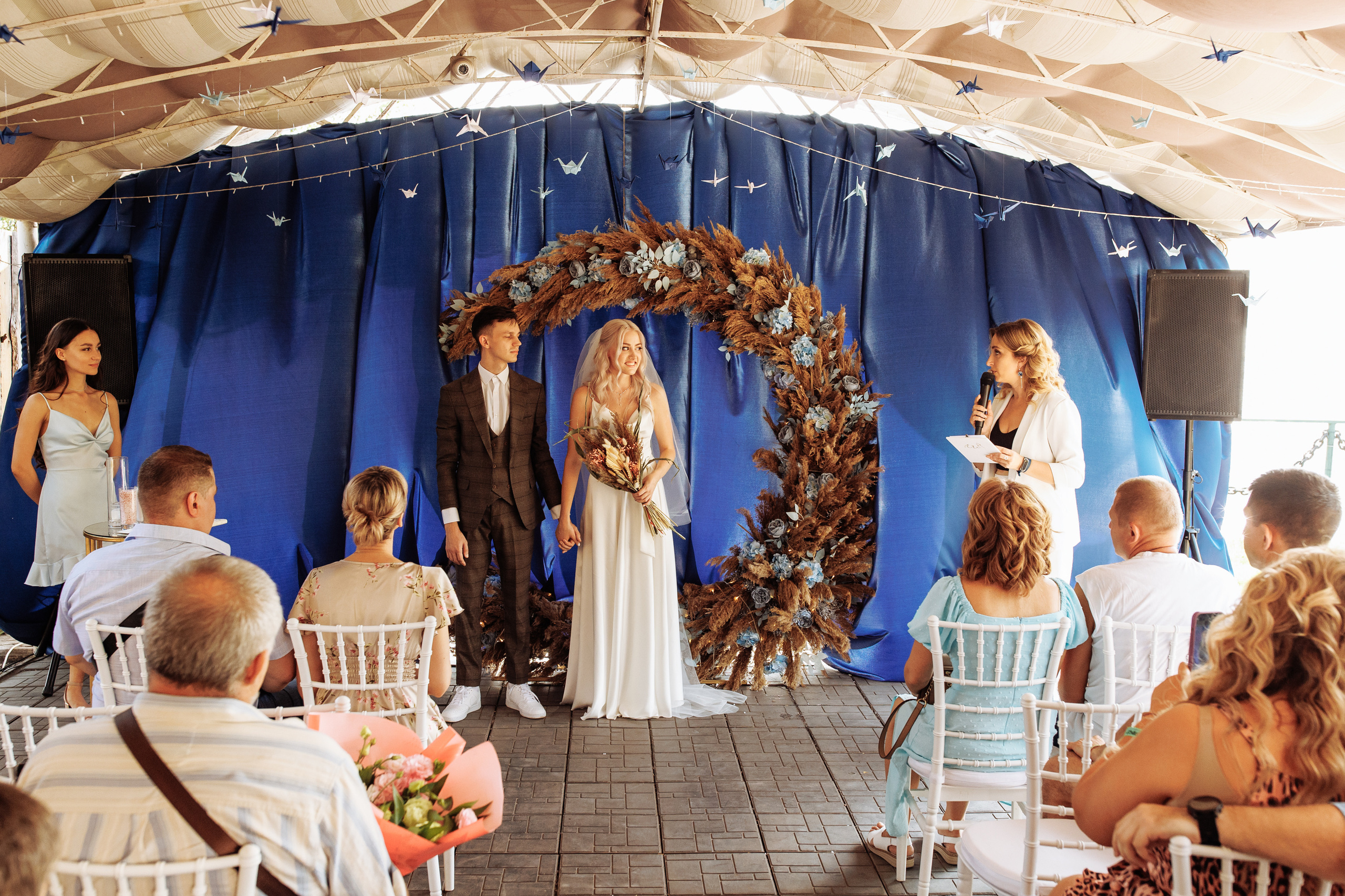 Дарья и Максим (выездная церемония). Свадебный и портретный фотограф в Запорожье Украина Elena Marshall