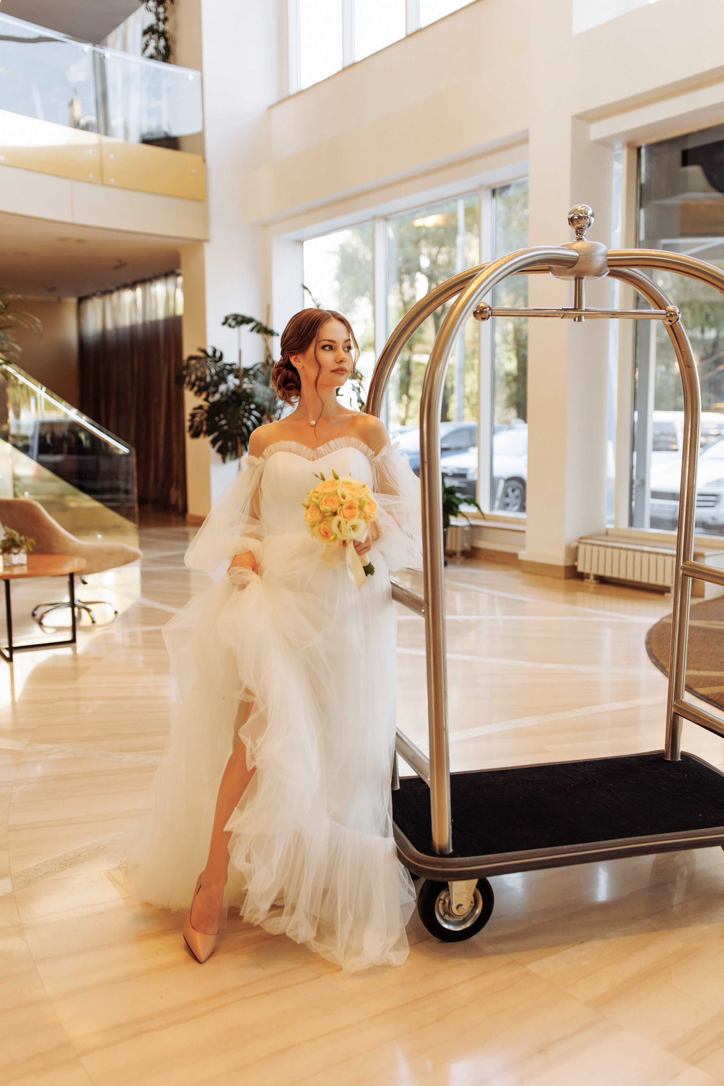 Алина и Артем. Свадебный и портретный фотограф в Запорожье Украина Elena Marshall