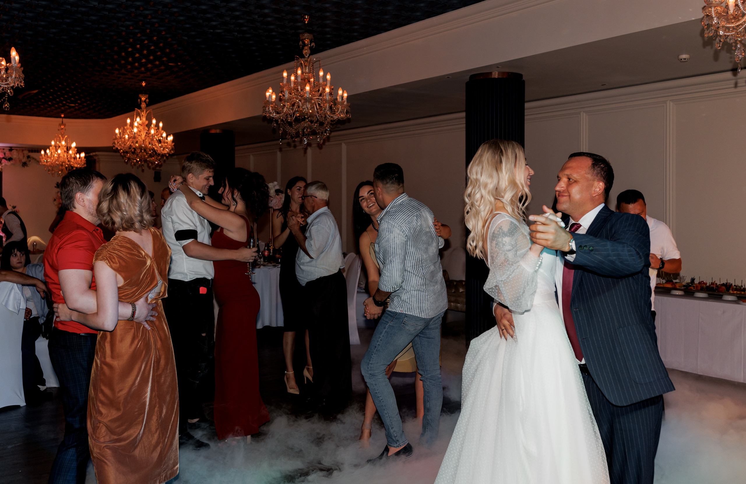 Маргарита и Василий. Свадебный и портретный фотограф в Запорожье Украина Elena Marshall