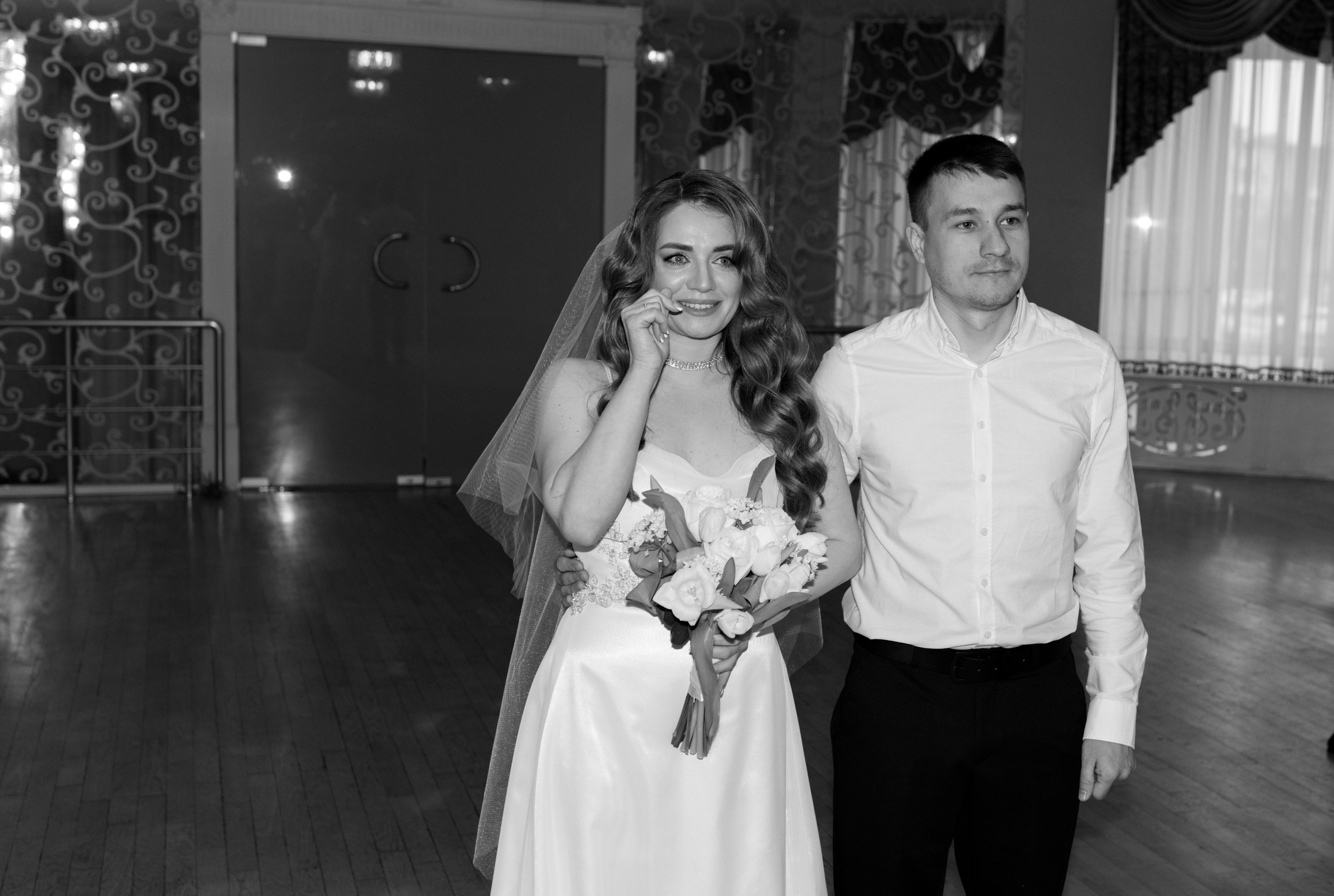 Яна и Богдан. Свадебный и портретный фотограф в Запорожье Украина Elena Marshall