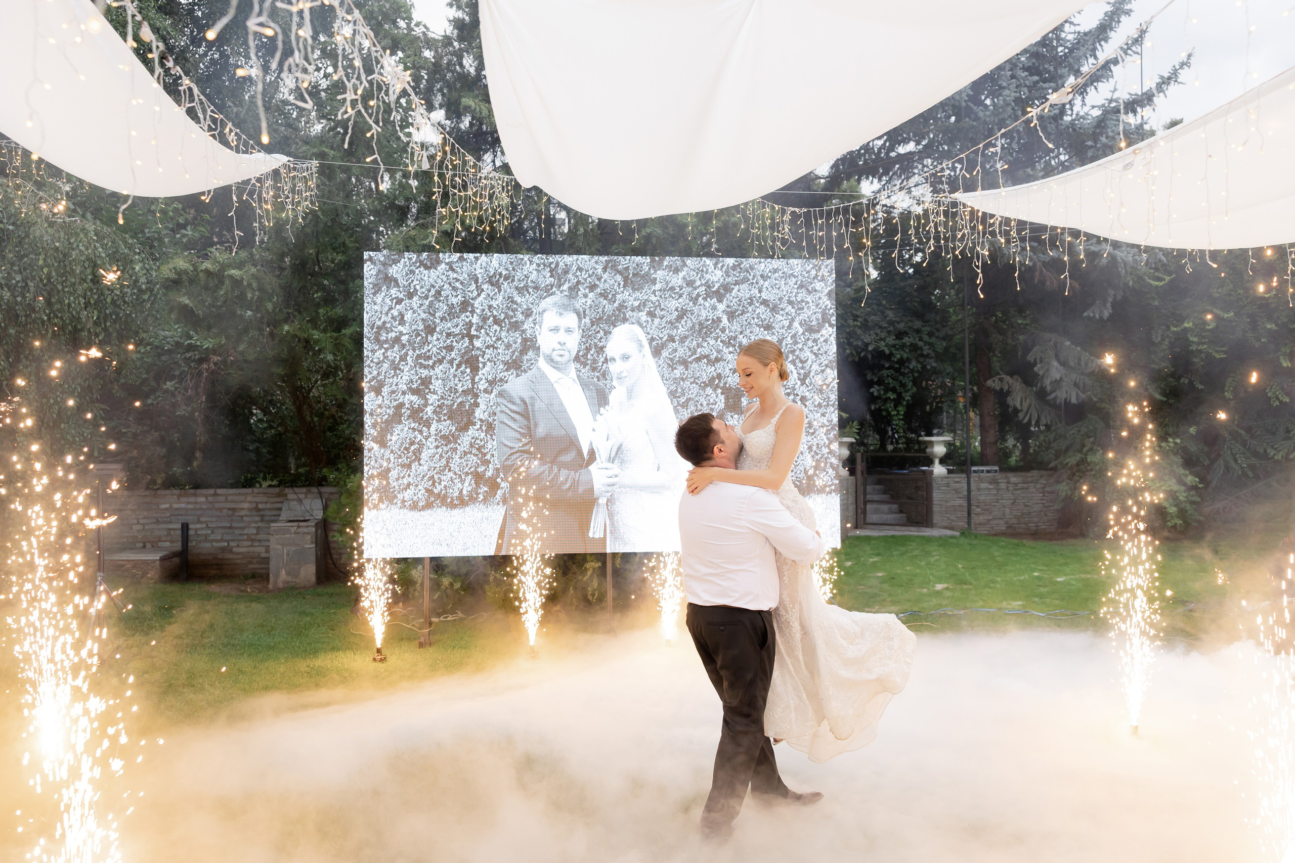 Alexandra & Victor. Wedding Photographer in Ukraine & Europe | Elena Marshall