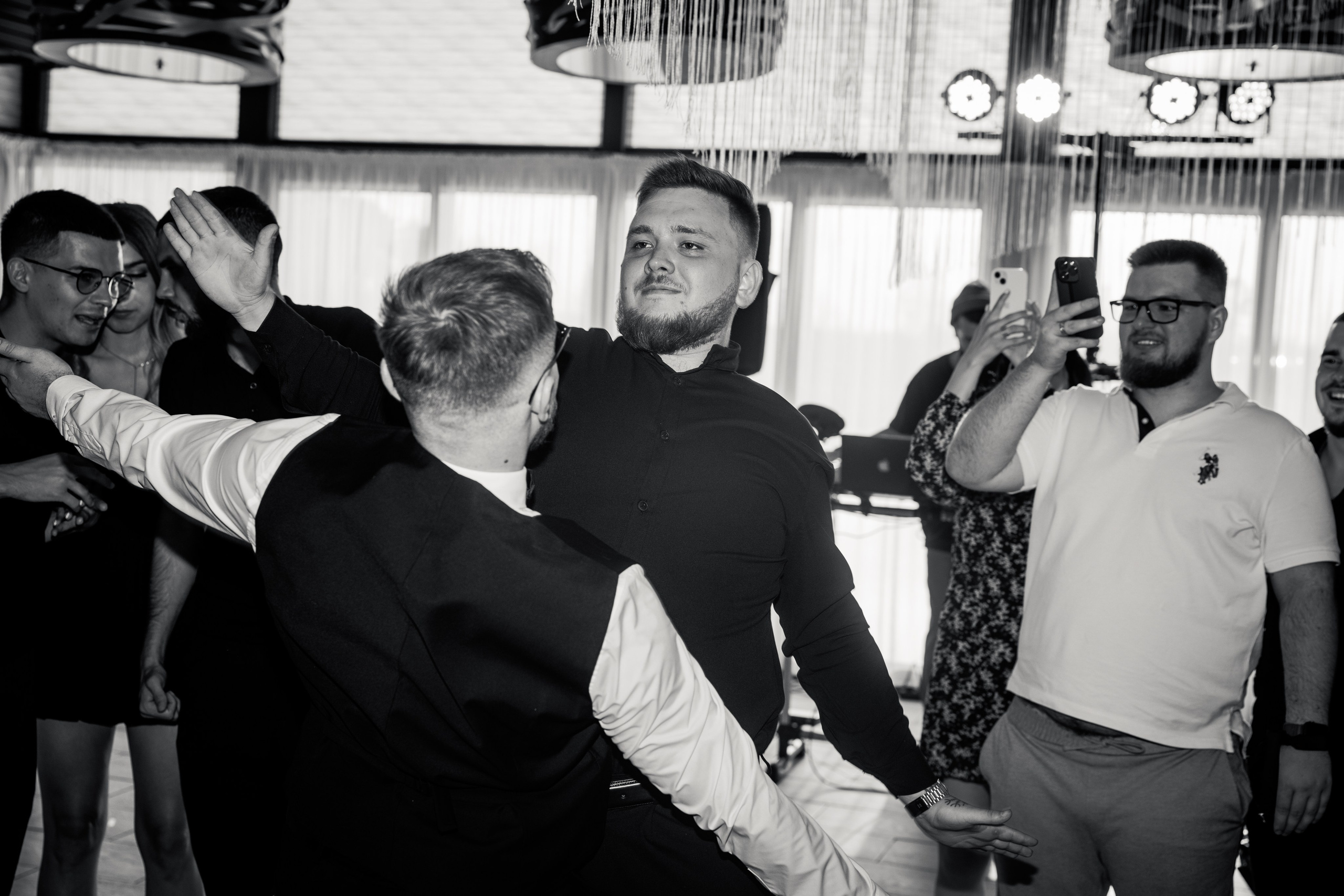 Весільна зйомка, фотосессія весілля, весільний фотограф. Свадебный и портретный фотограф в Запорожье Украина Elena Marshall