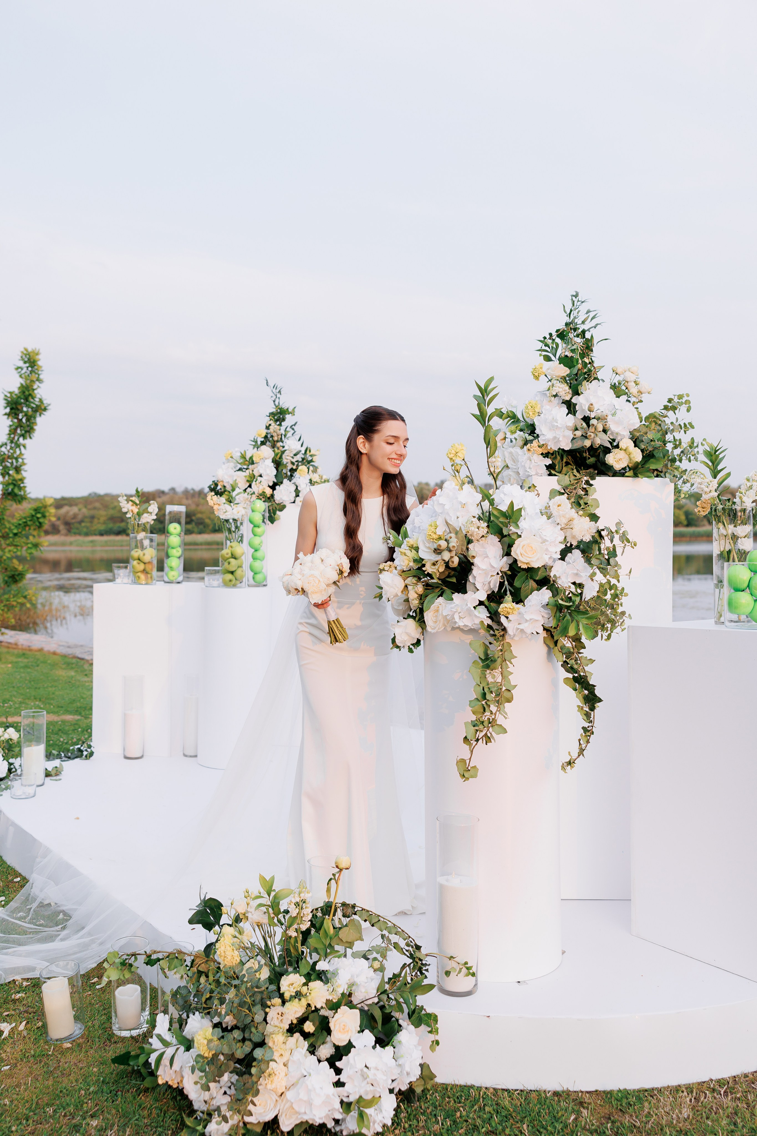 Весільний фотограф Запоріжжя — ранкові збори нареченої • Wedding photographer Kyiv elegant bridal portrait • Фотограф Дніпро. Wedding Photographer in Ukraine & Europe | Elena Marshall