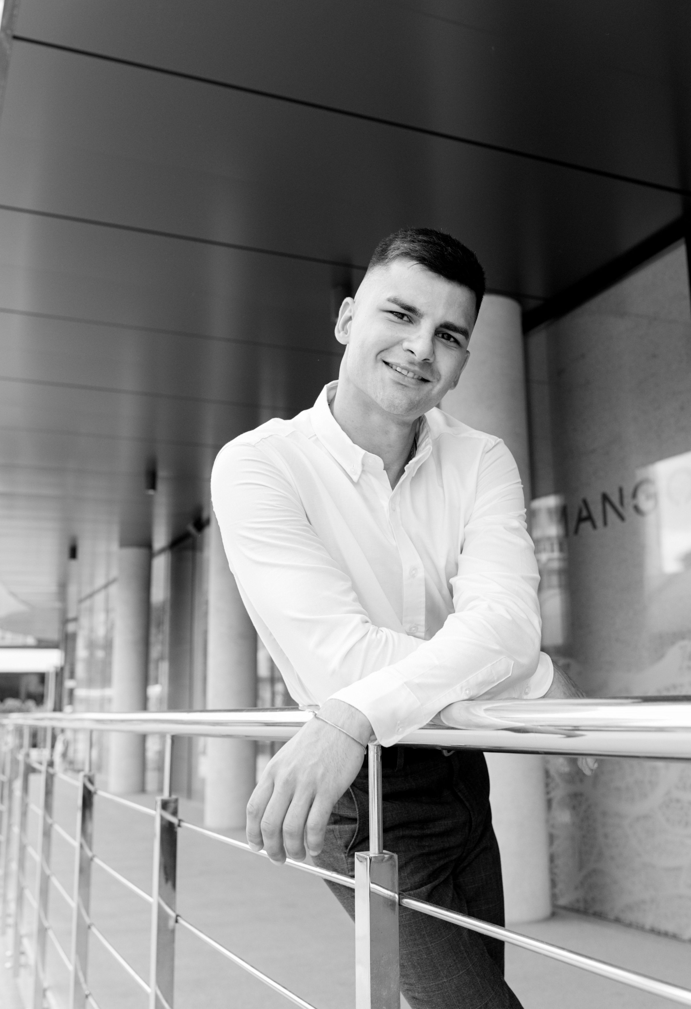 Юра и Аня. Свадебный и портретный фотограф в Запорожье Украина Elena Marshall