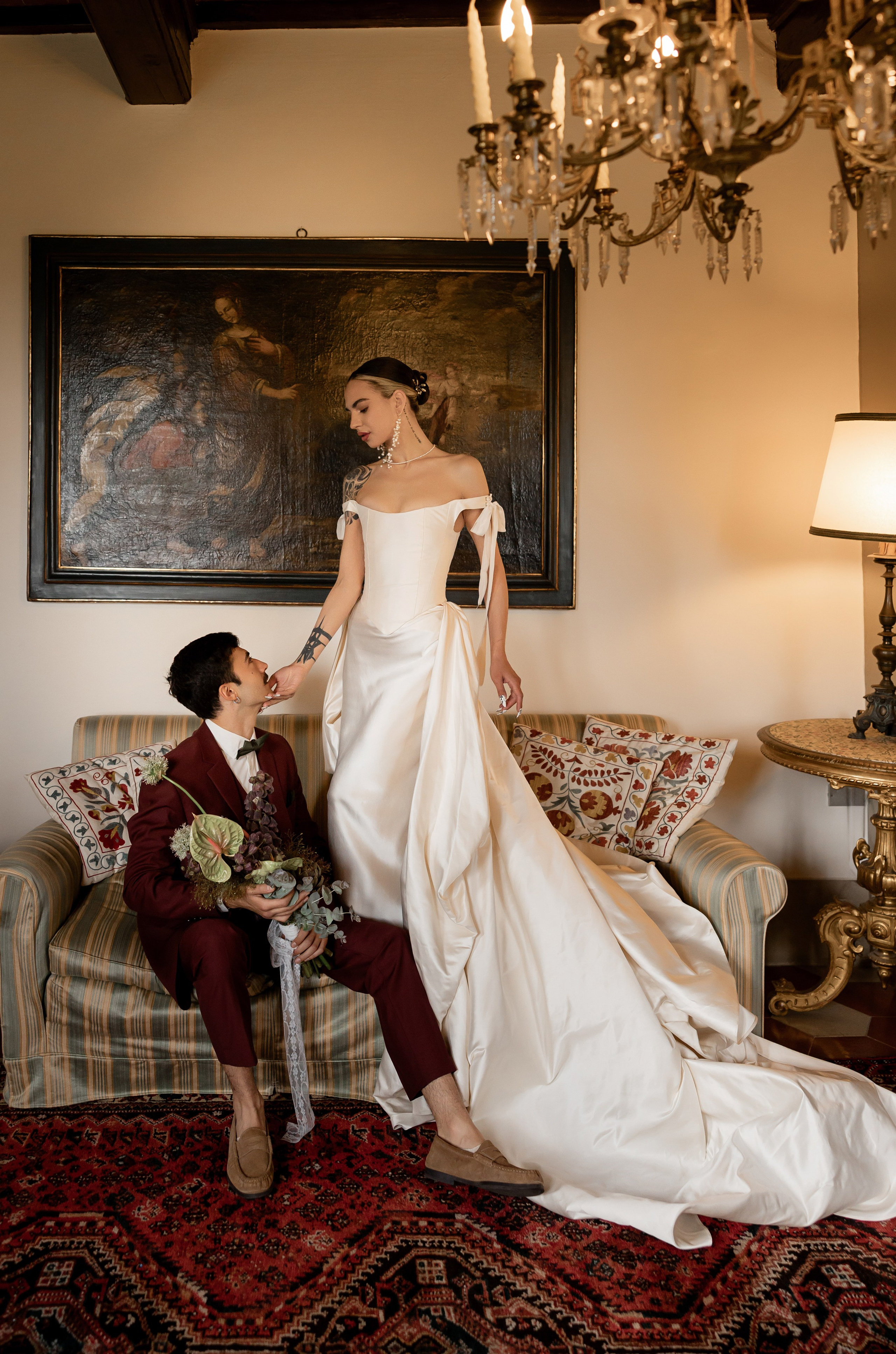 Intimate wedding moments of a stylish couple during a luxury Tuscany editorial. Wedding Photographer in Ukraine & Europe | Elena Marshall