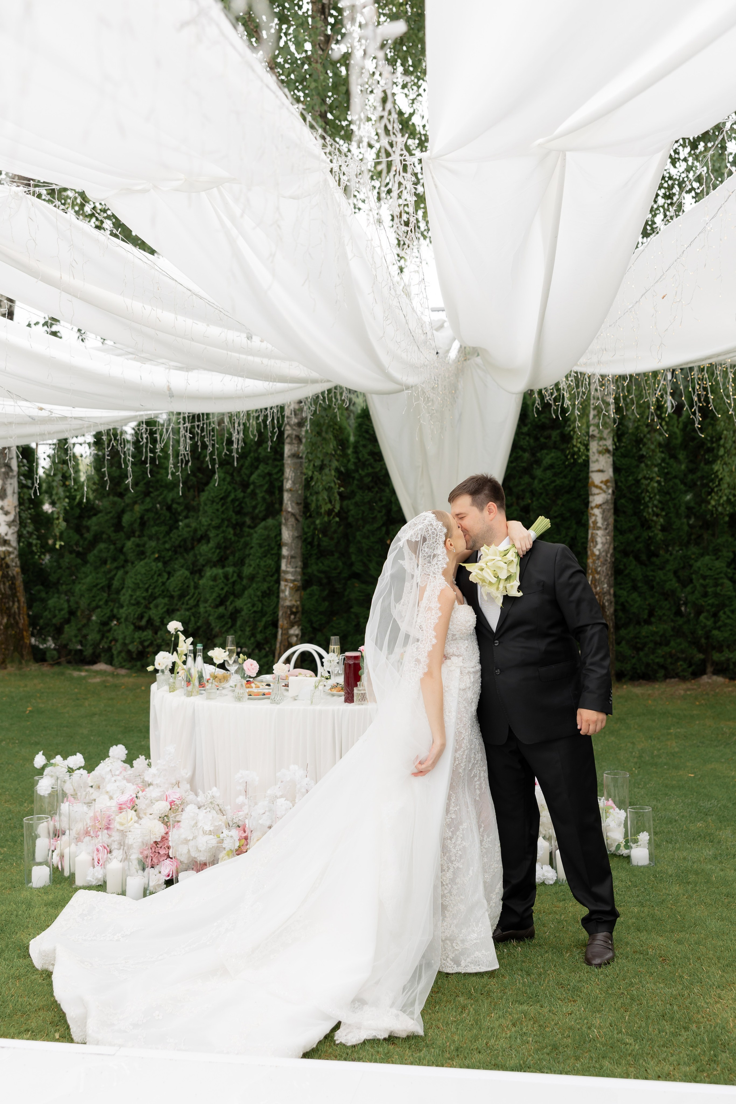 Alexandra & Victor. Wedding Photographer in Ukraine & Europe | Elena Marshall