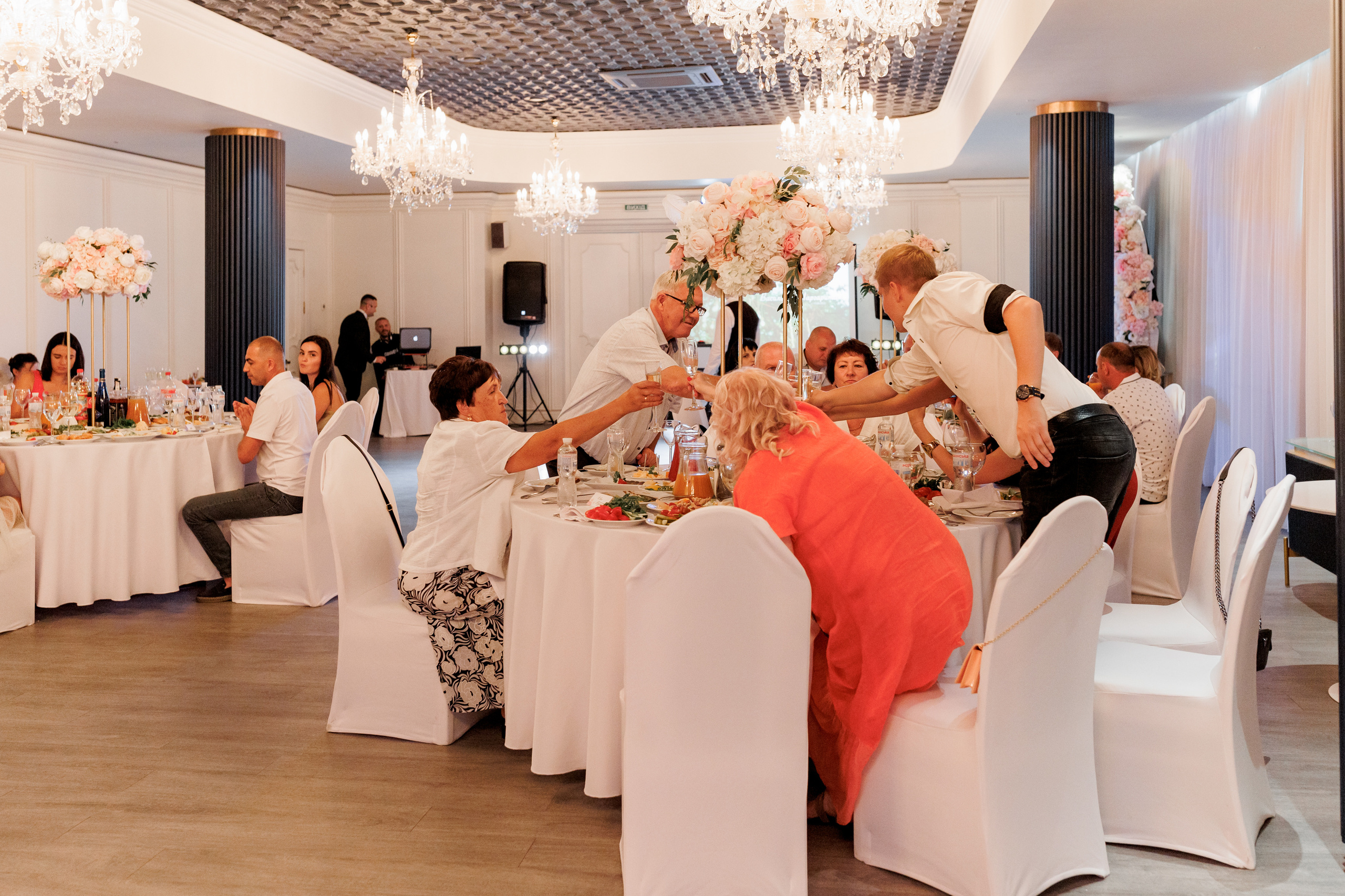 Маргарита и Василий. Свадебный и портретный фотограф в Запорожье Украина Elena Marshall