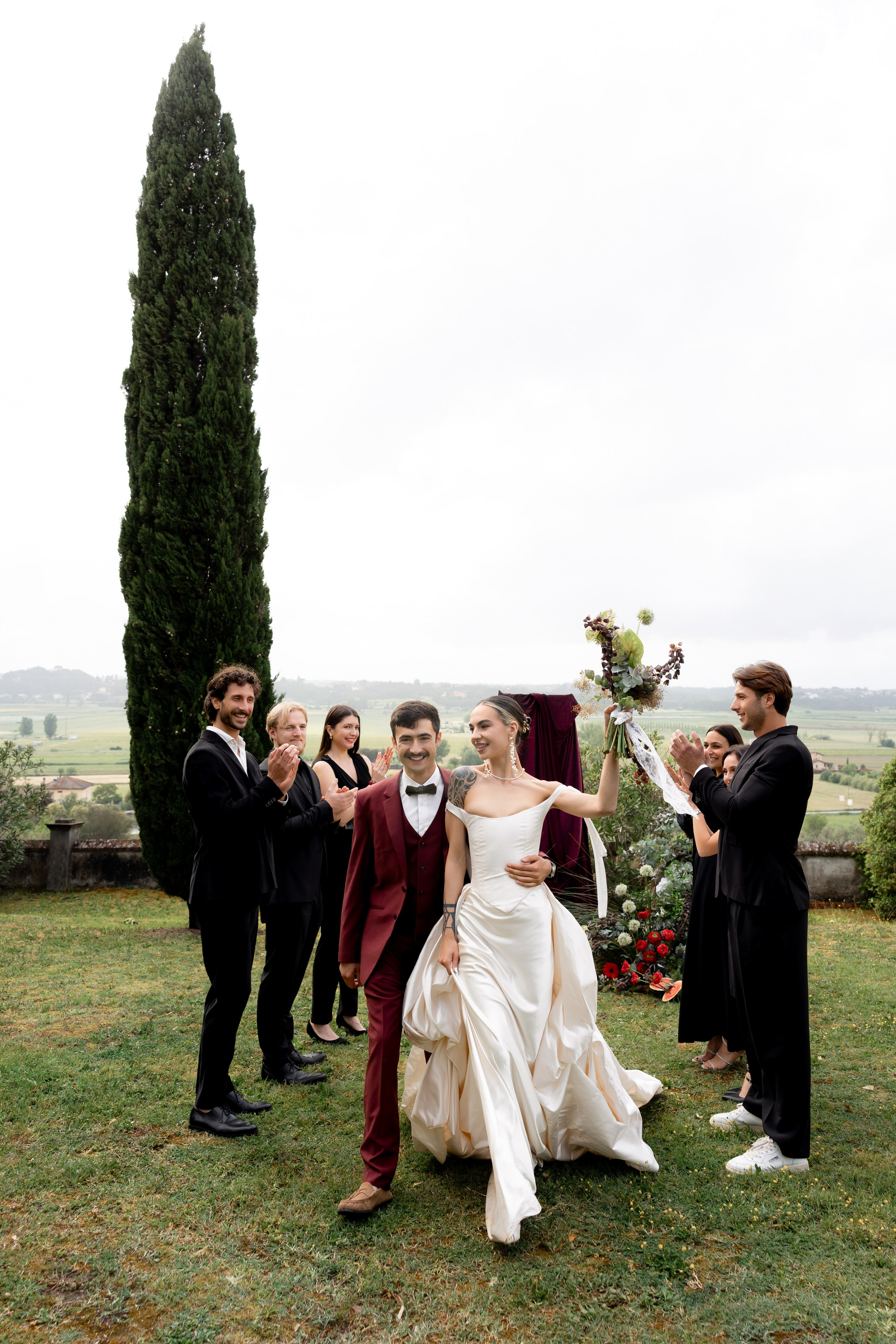 Intimate wedding moments of a stylish couple during a luxury Tuscany editorial. Wedding Photographer in Ukraine & Europe | Elena Marshall