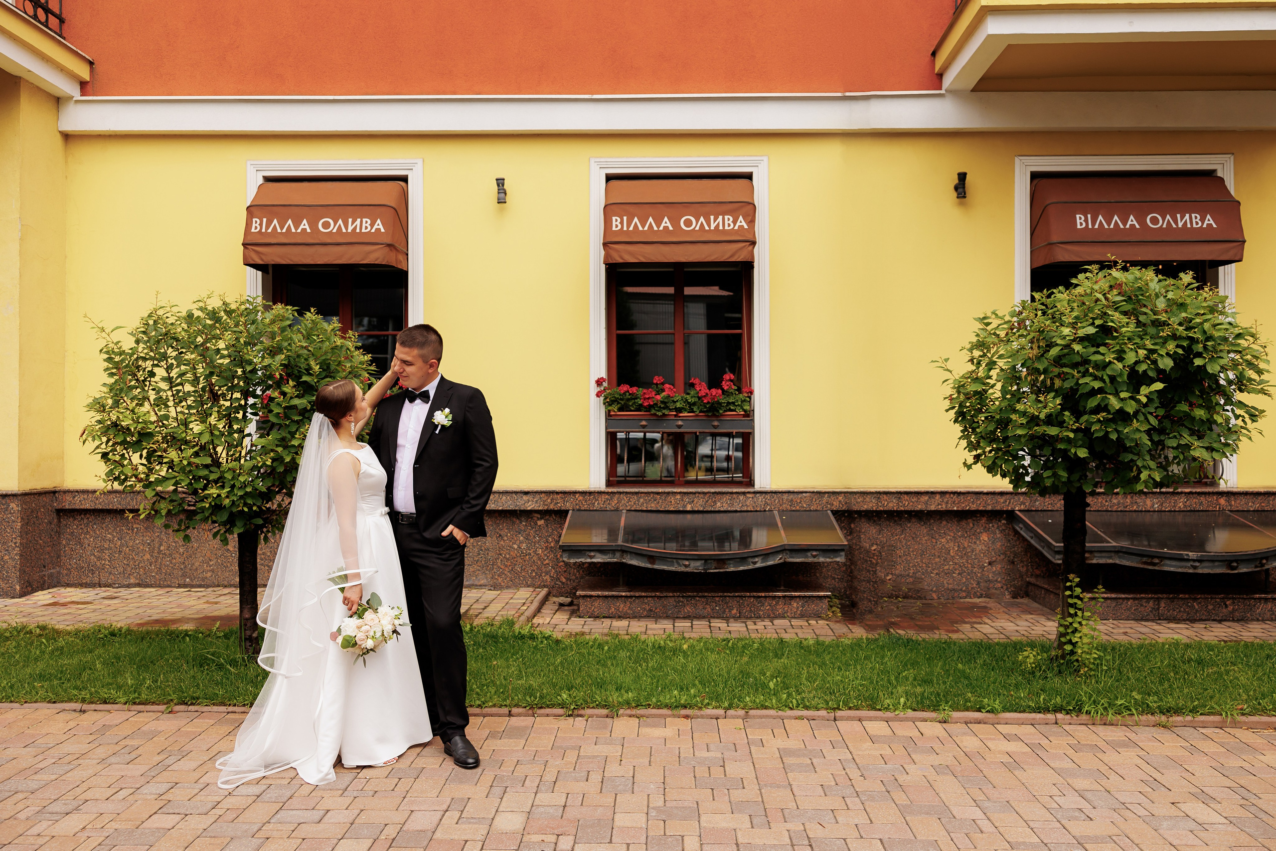 Настя и Олег. Свадебный и портретный фотограф в Запорожье Украина Elena Marshall