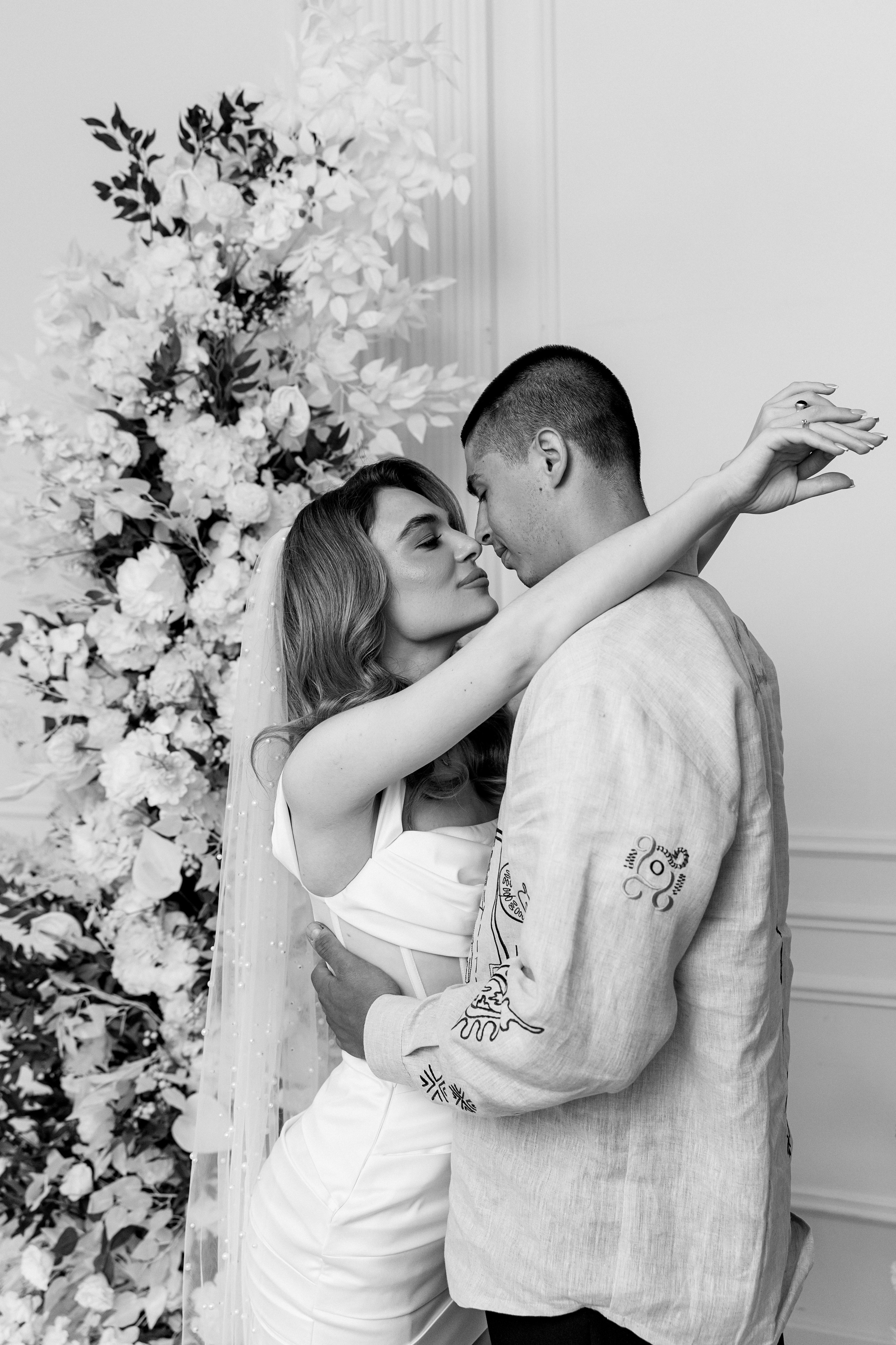 Свадебный фотограф для свадебного дня. Свадебный и портретный фотограф в Запорожье Украина Elena Marshall