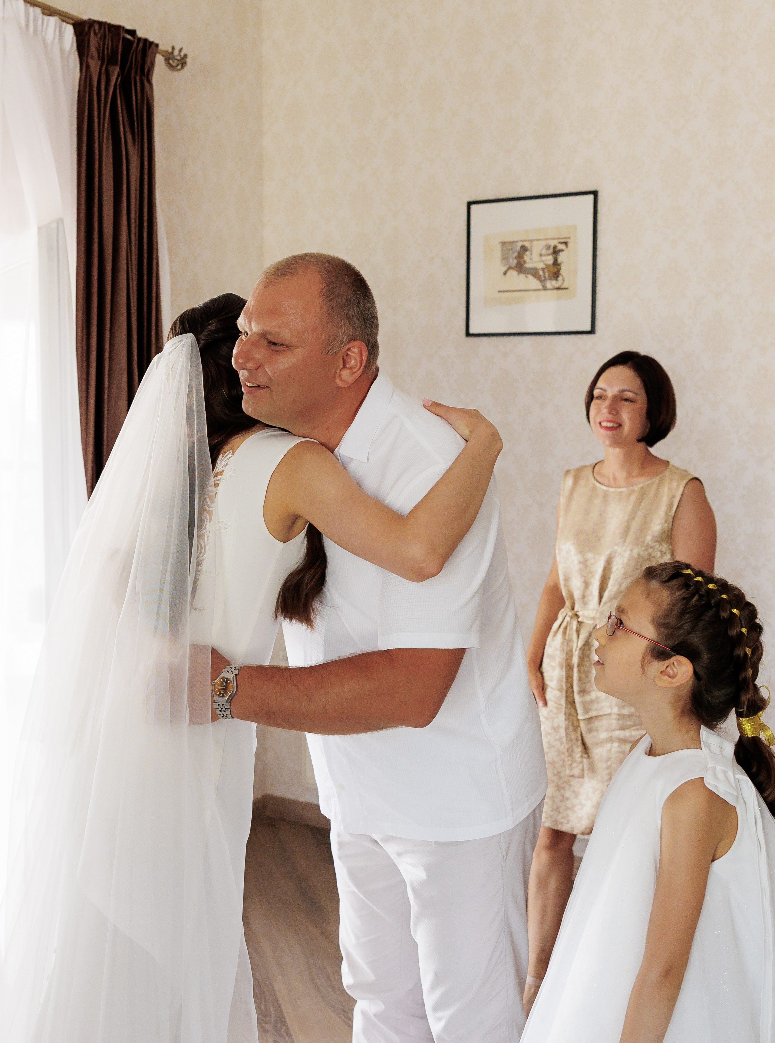 Весільний фотограф Запоріжжя — ранкові збори нареченої • Wedding photographer Kyiv elegant bridal portrait • Фотограф Дніпро. Wedding Photographer in Ukraine & Europe | Elena Marshall