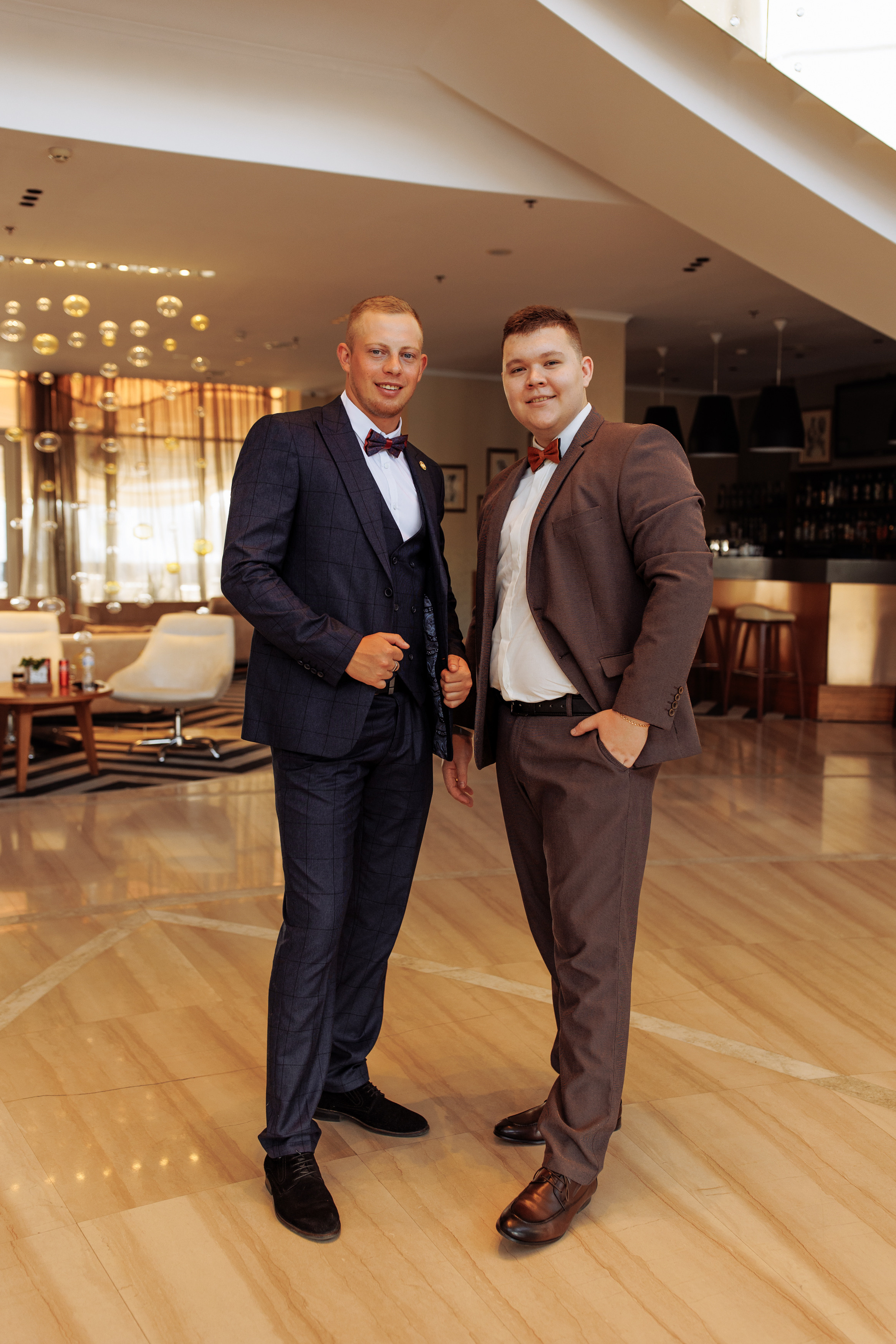 Алина и Артем. Свадебный и портретный фотограф в Запорожье Украина Elena Marshall