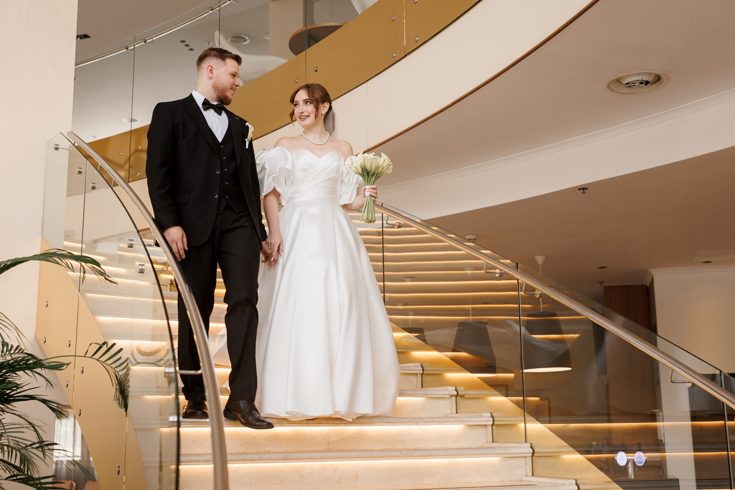 Весільна зйомка, фотосессія весілля, весільний фотограф. Свадебный и портретный фотограф в Запорожье Украина Elena Marshall