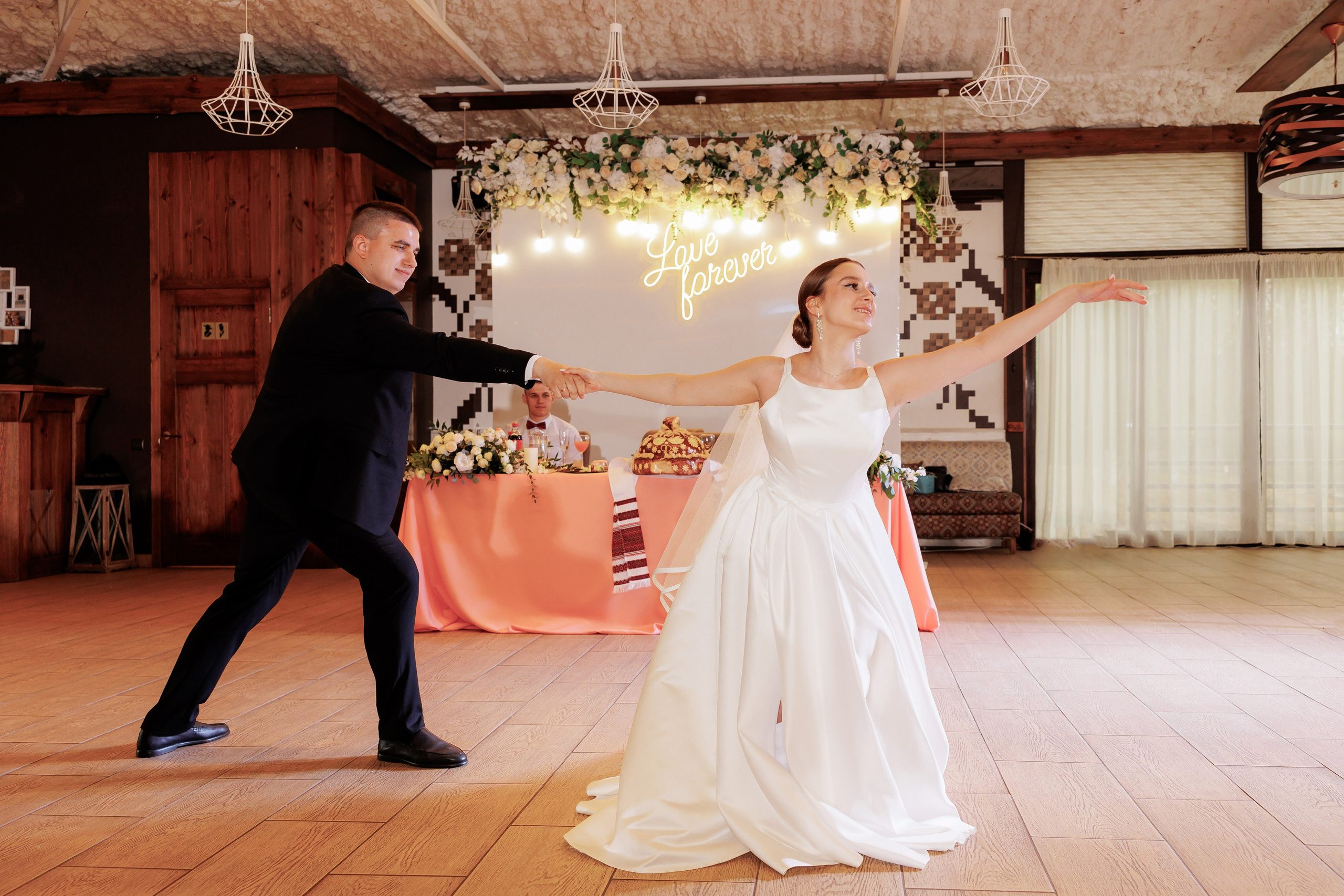 Настя и Олег. Свадебный и портретный фотограф в Запорожье Украина Elena Marshall