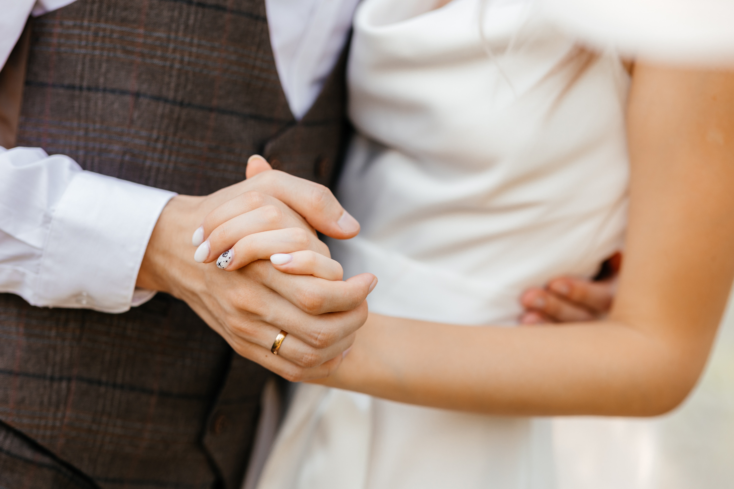 Дарья и Максим (выездная церемония). Свадебный и портретный фотограф в Запорожье Украина Elena Marshall