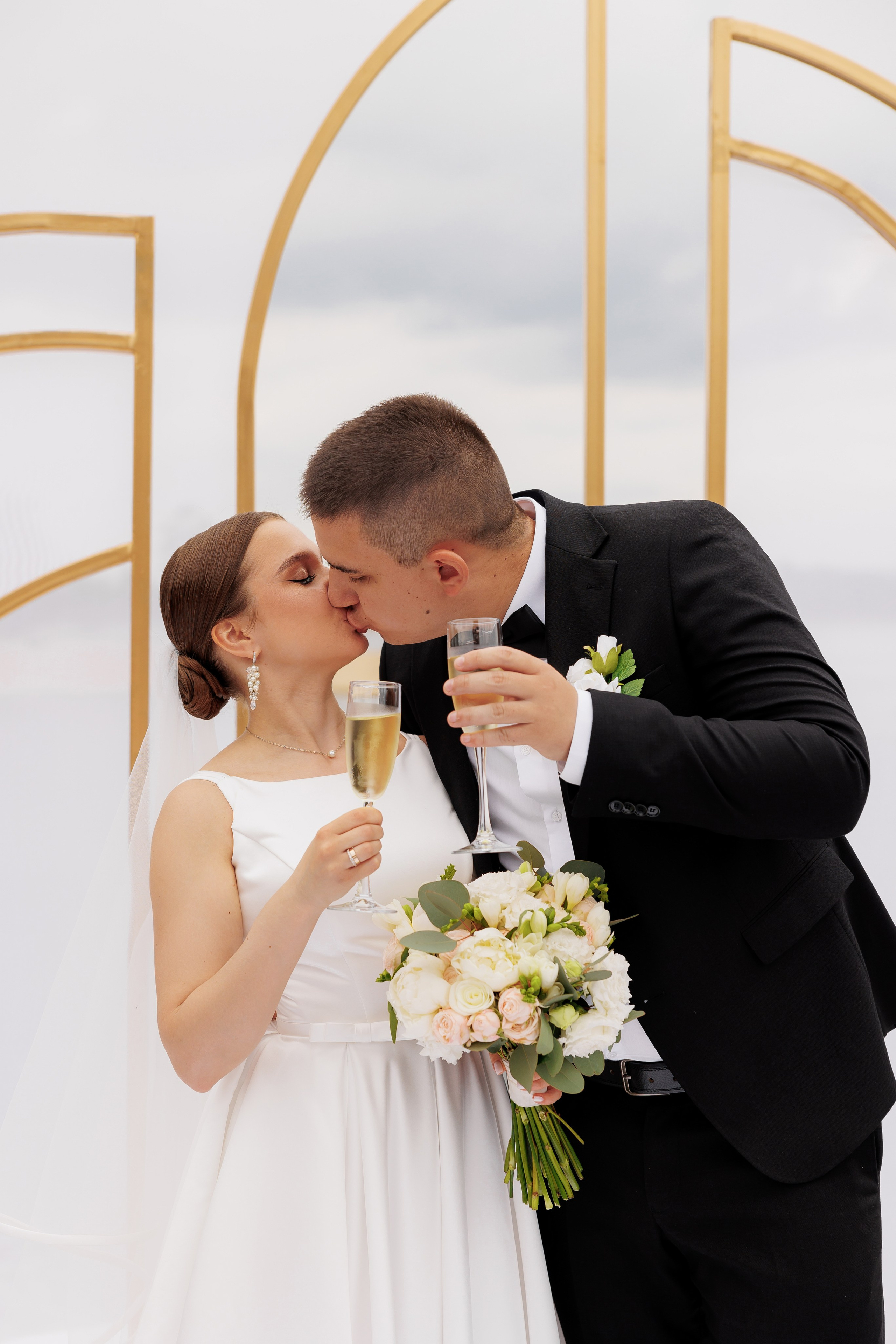 Настя и Олег. Свадебный и портретный фотограф в Запорожье Украина Elena Marshall