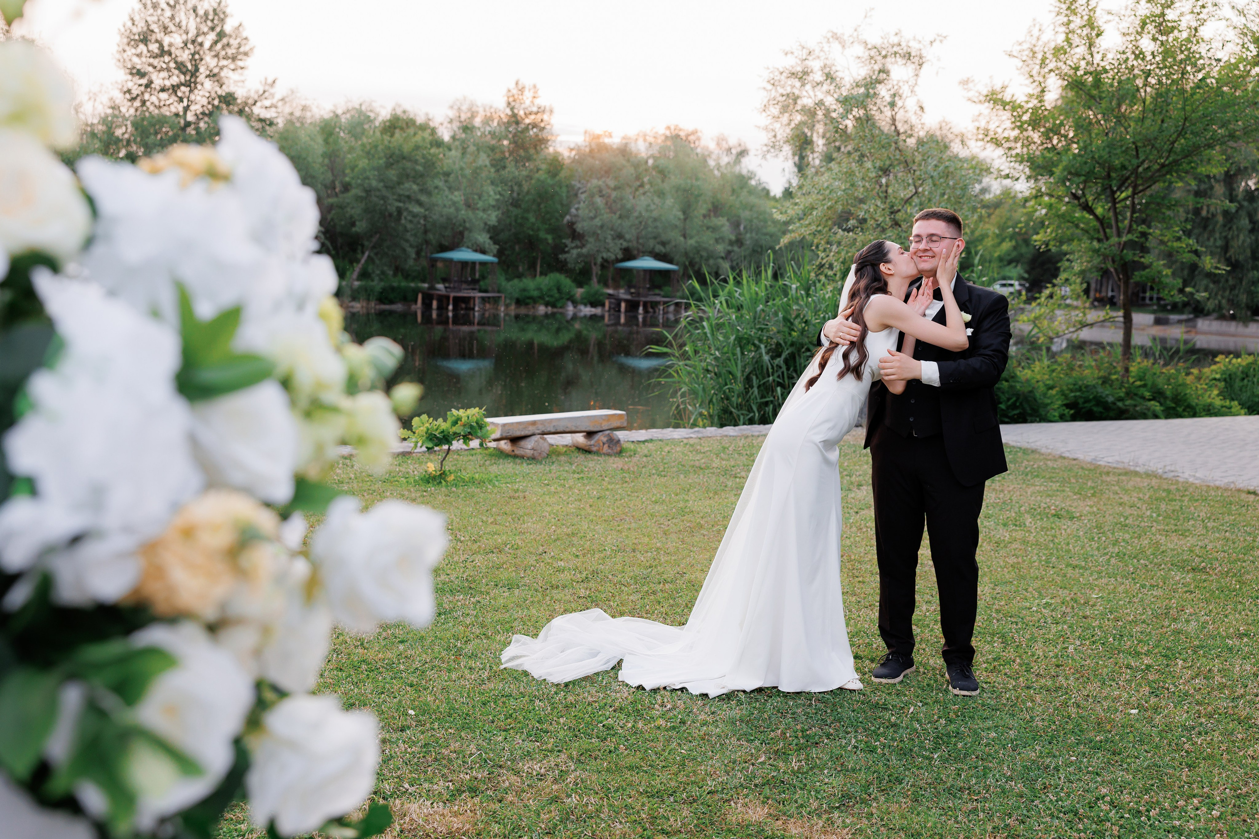 Романтична фотосесія молодят в Дніпрі 