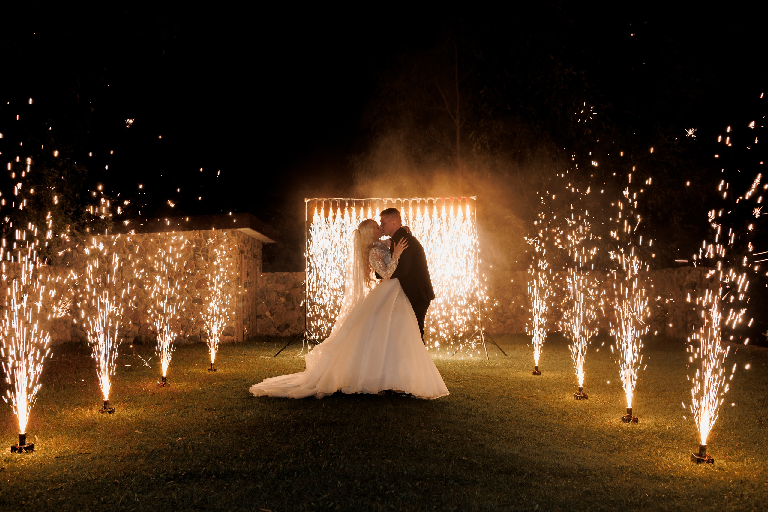 Аня и Дима. Свадебный и портретный фотограф в Запорожье Украина Elena Marshall