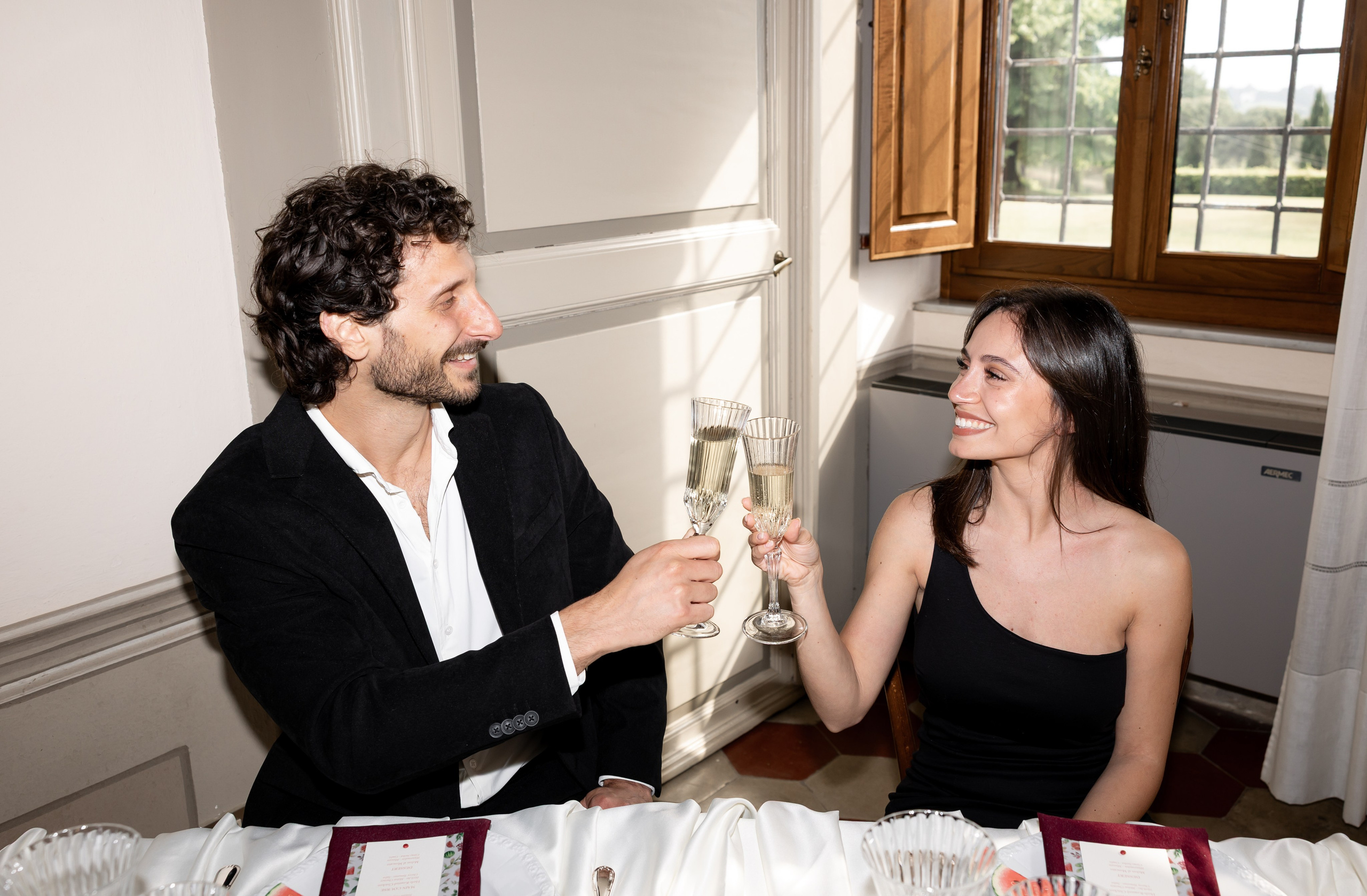 Intimate wedding moments of a stylish couple during a luxury Tuscany editorial. Wedding Photographer in Ukraine & Europe | Elena Marshall