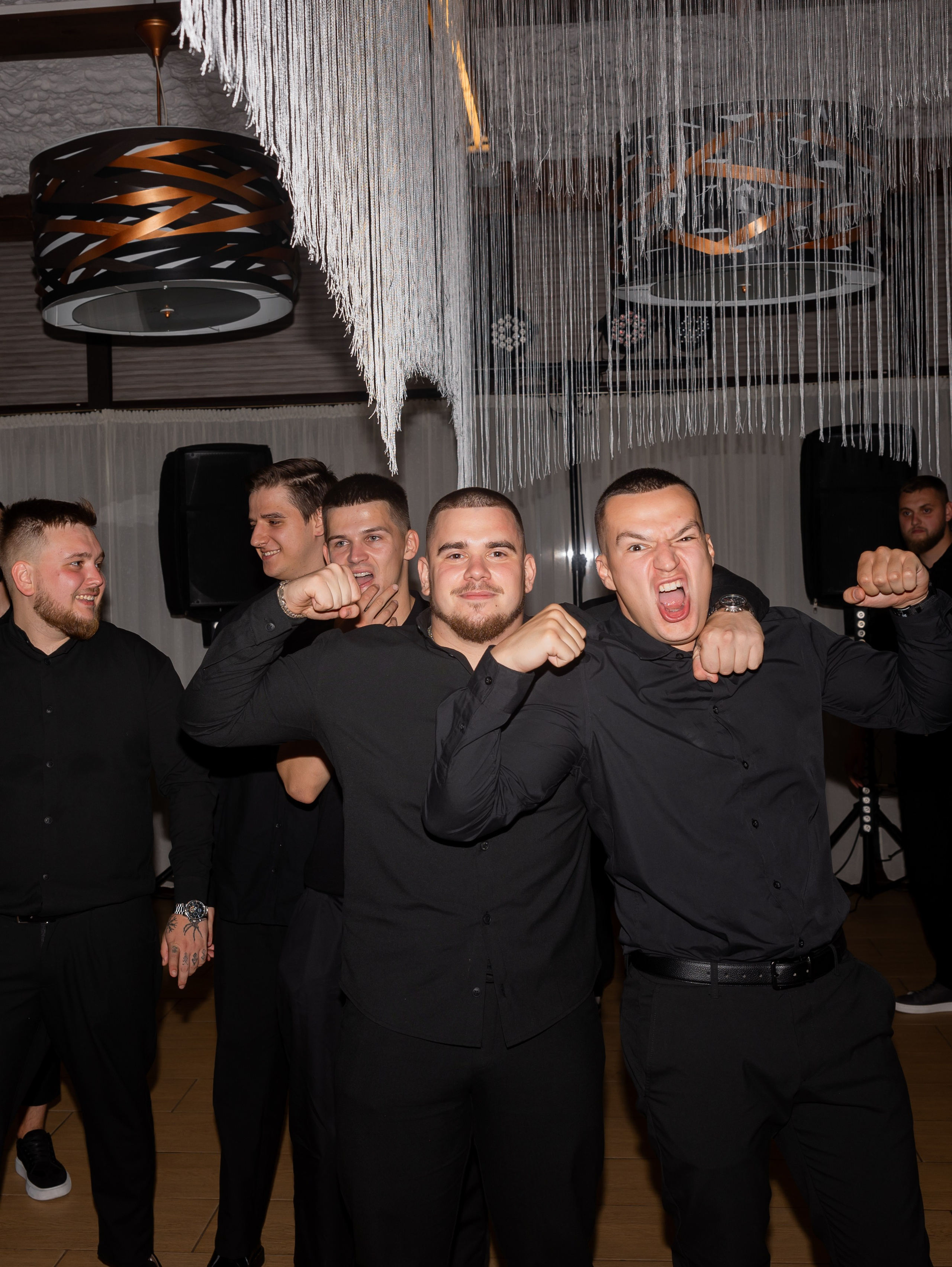 Весільна зйомка, фотосессія весілля, весільний фотограф. Свадебный и портретный фотограф в Запорожье Украина Elena Marshall