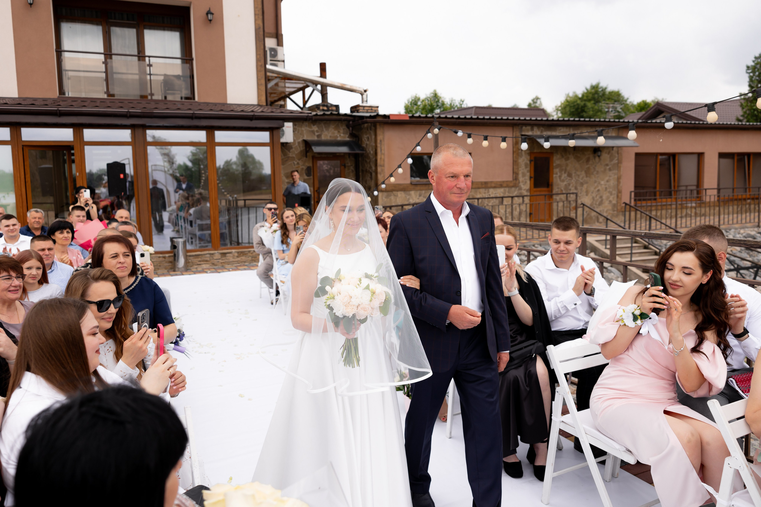 Настя и Олег. Свадебный и портретный фотограф в Запорожье Украина Elena Marshall