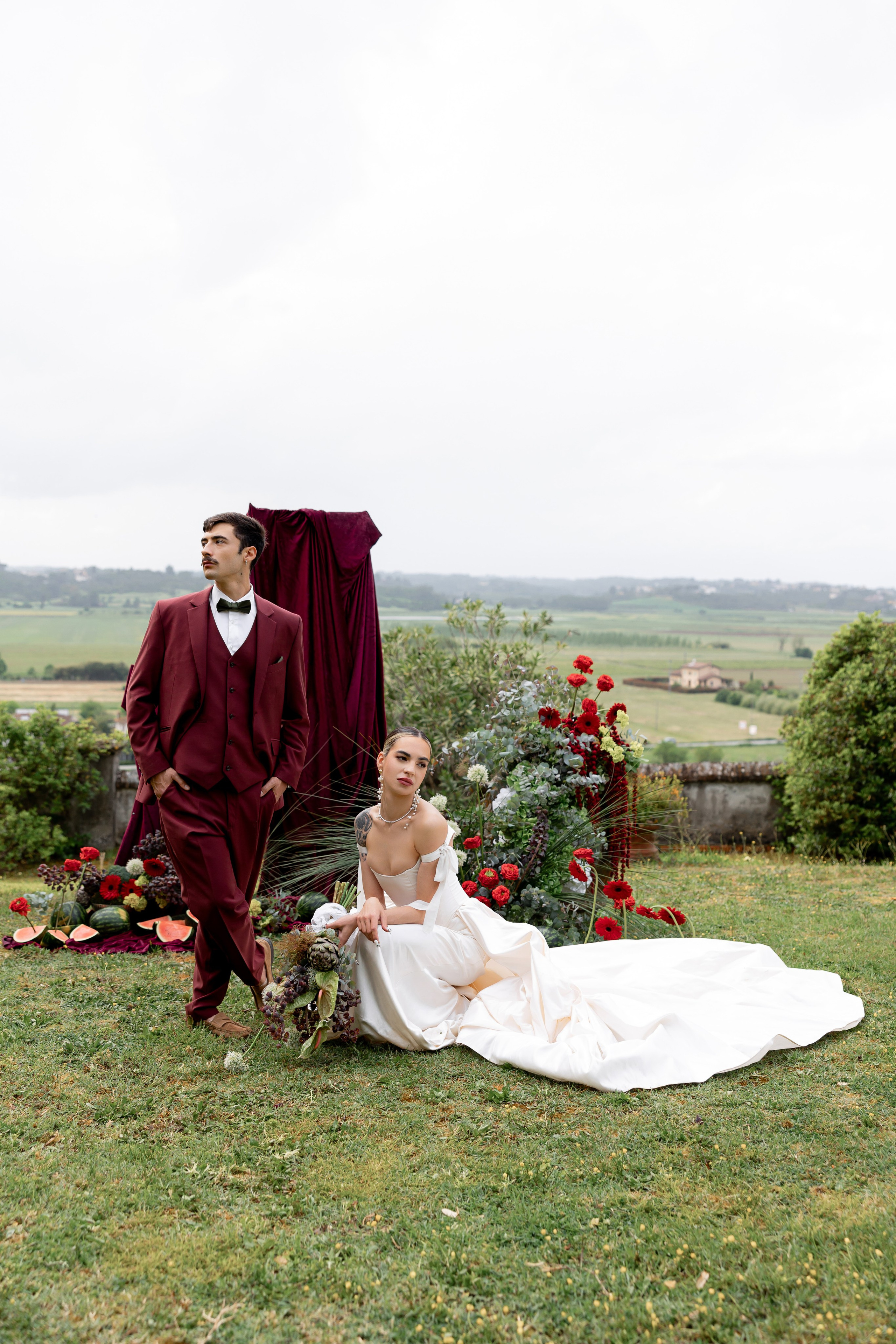 Intimate wedding moments of a stylish couple during a luxury Tuscany editorial. Wedding Photographer in Ukraine & Europe | Elena Marshall