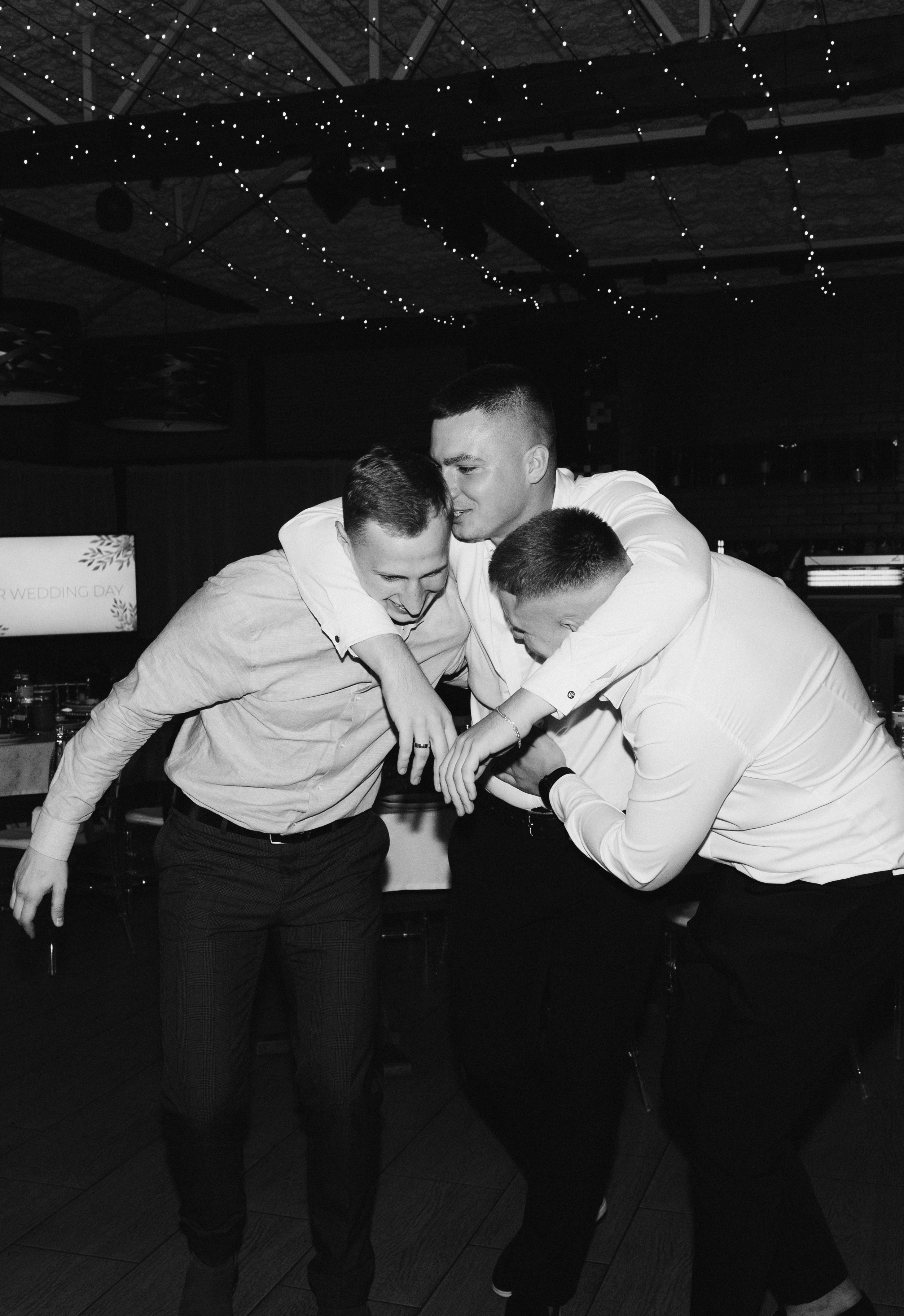 Настя и Влад. Свадебный и портретный фотограф в Запорожье Украина Elena Marshall