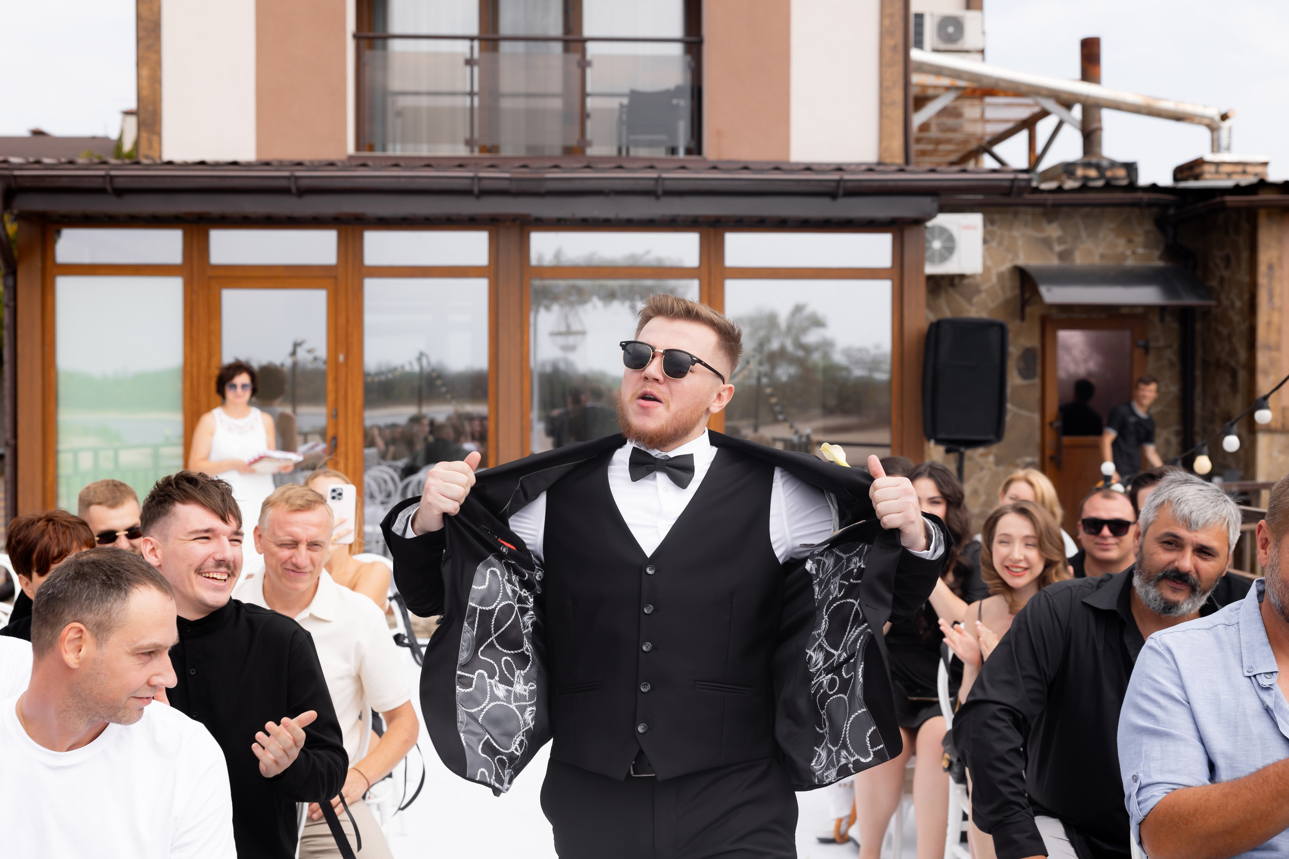 Весільна зйомка, фотосессія весілля, весільний фотограф. Свадебный и портретный фотограф в Запорожье Украина Elena Marshall