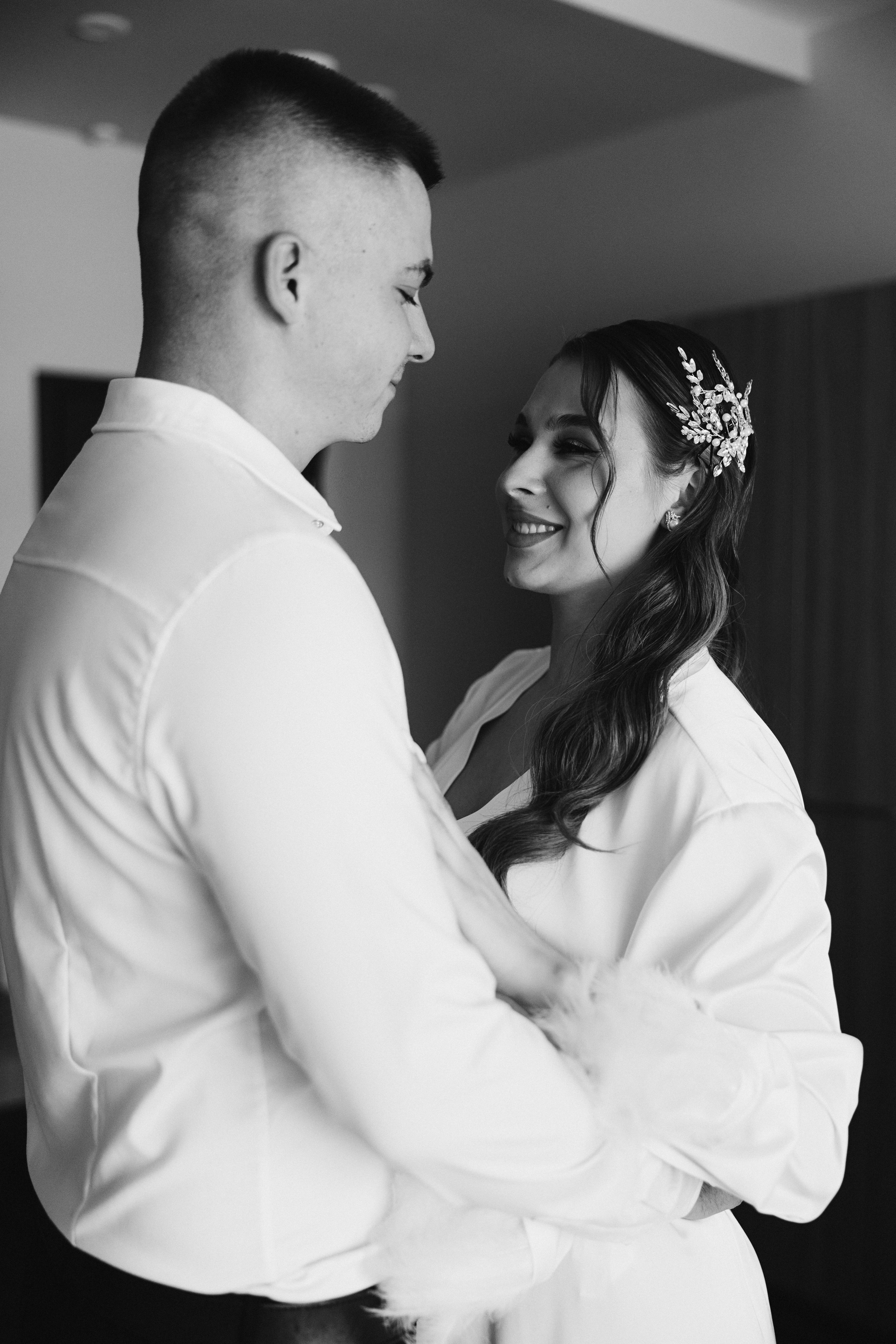 Настя и Влад. Свадебный и портретный фотограф в Запорожье Украина Elena Marshall