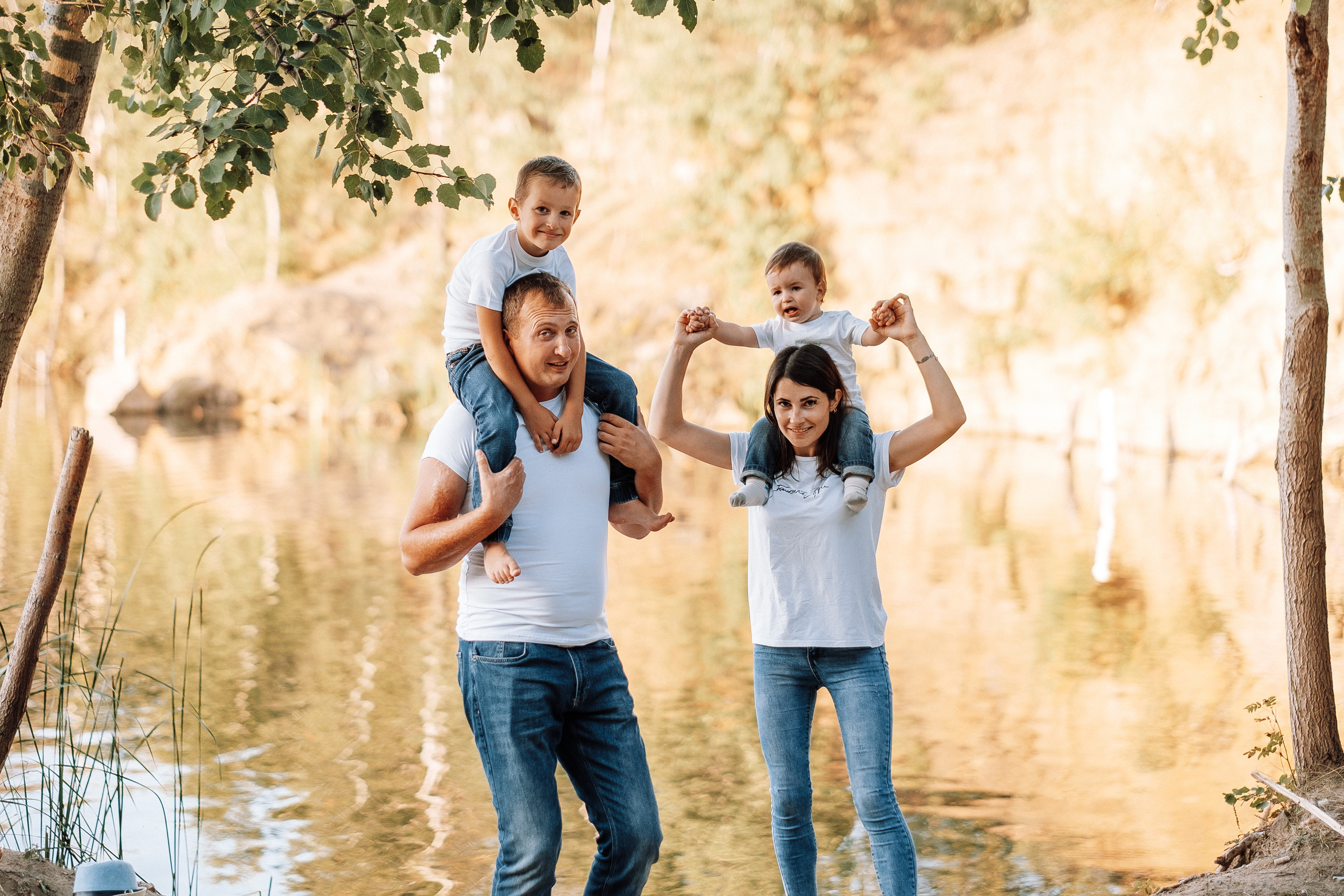 FamilyStory Ira+Kolya+Artem+Yaroslav. Ivan Skufinsky — wedding and family photographer in Vancouver