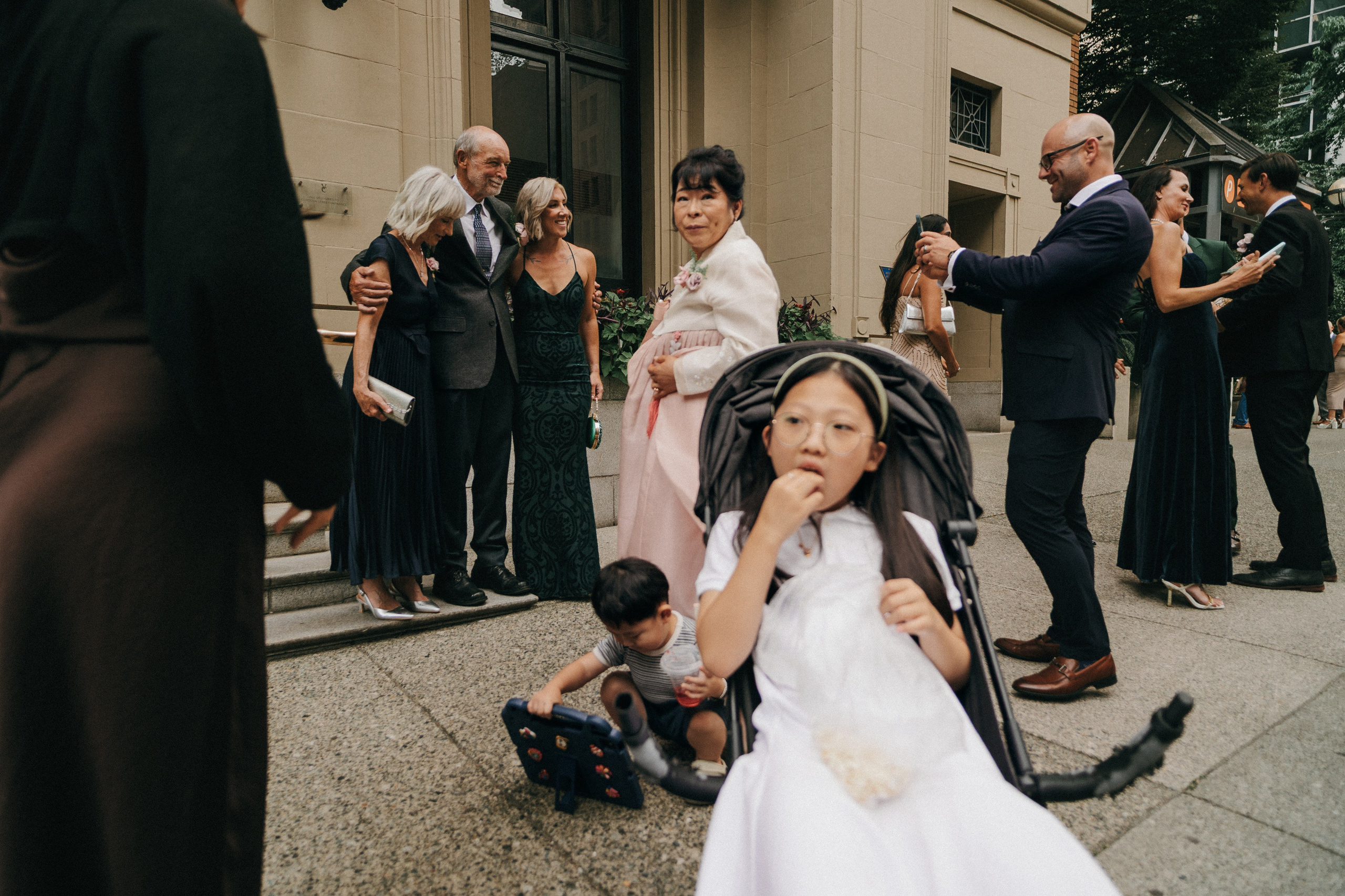 WeddingStory in Vancouver Club. Ivan Skufinsky — wedding and family photographer in Vancouver