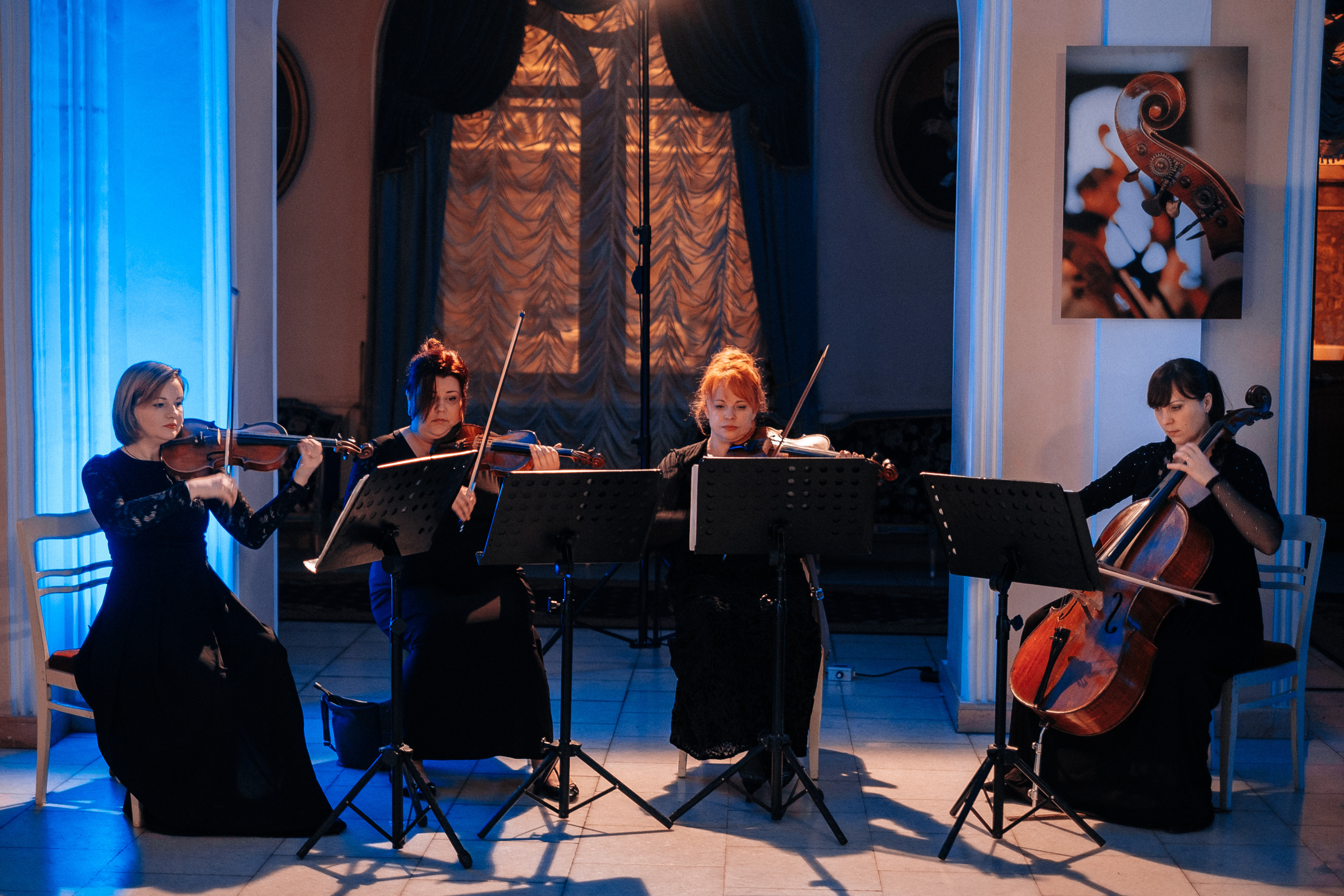 Deutsche Bank 10 years in Ukraine. Ivan Skufinsky — wedding and family photographer in Vancouver