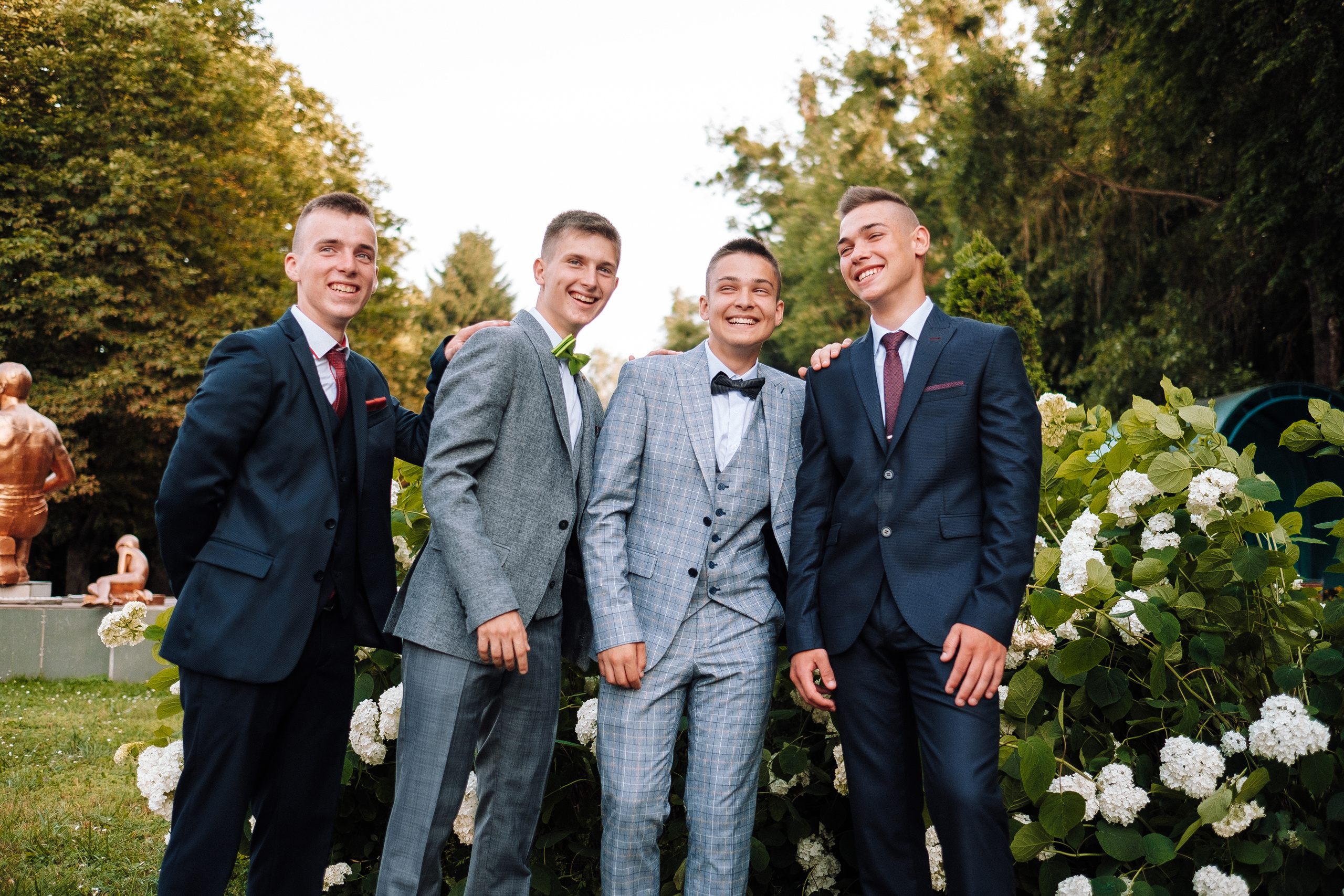 Выпускной школа номер 3. Хмельник. Ivan Skufinsky — wedding and family photographer in Vancouver