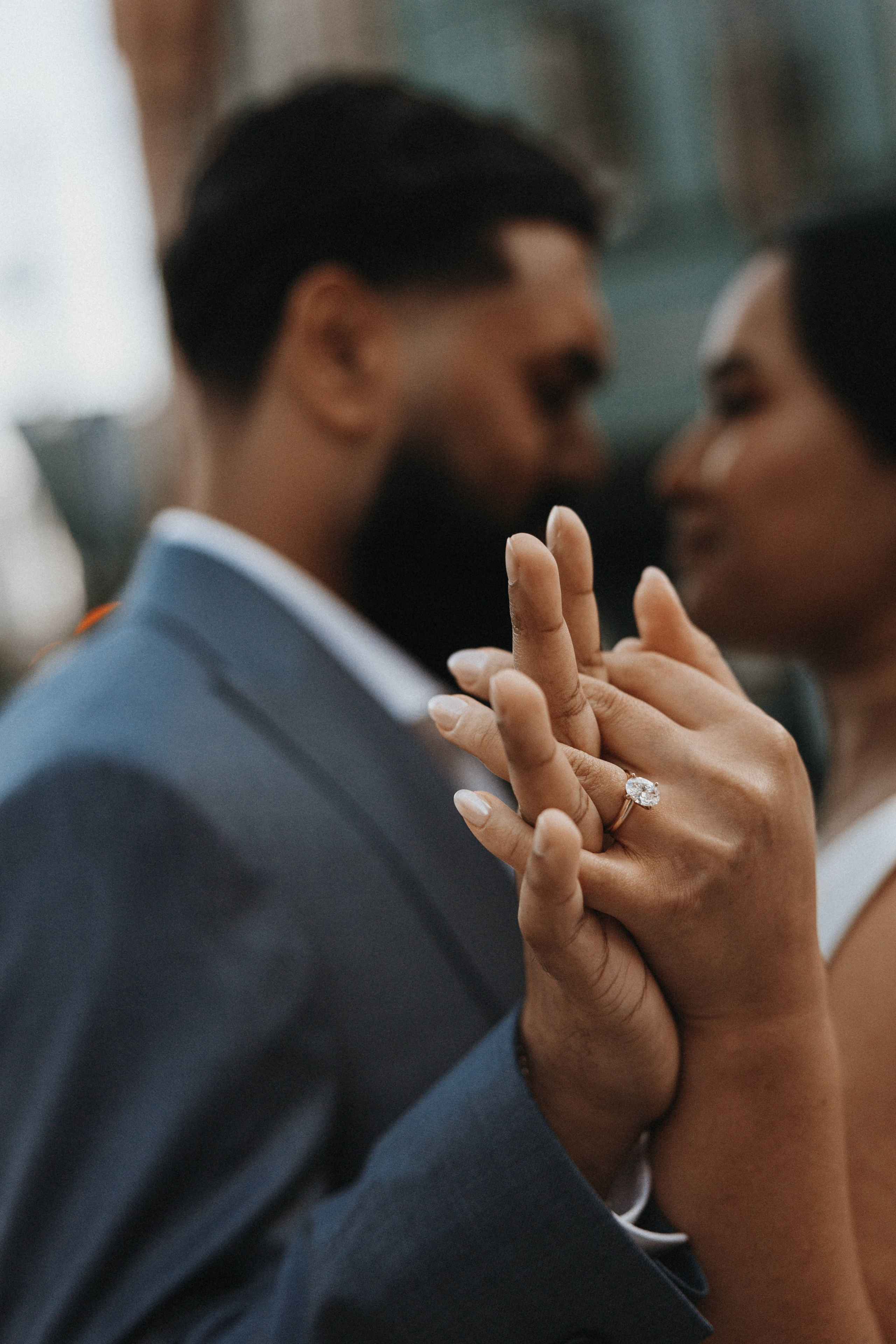 Engagement photographer vancouver. Ivan Skufinsky — wedding and family photographer in Vancouver