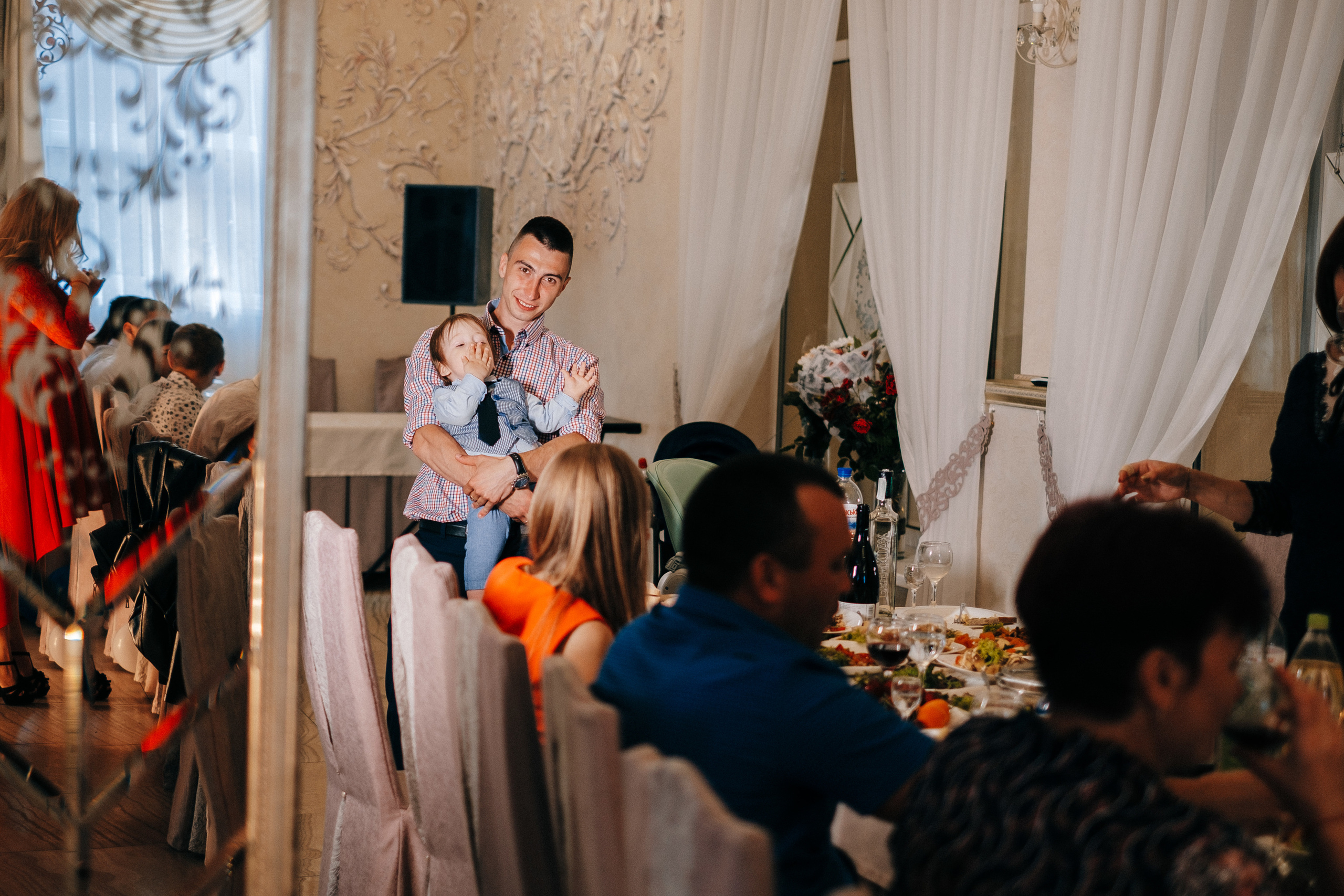 День Рождения Илюшка ресторан Лесной. Ivan Skufinsky — wedding and family photographer in Vancouver